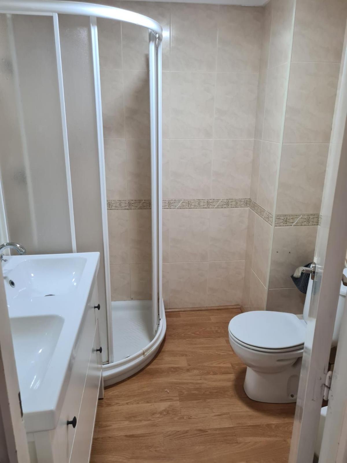 Apartamento en complejo residencial con piscina