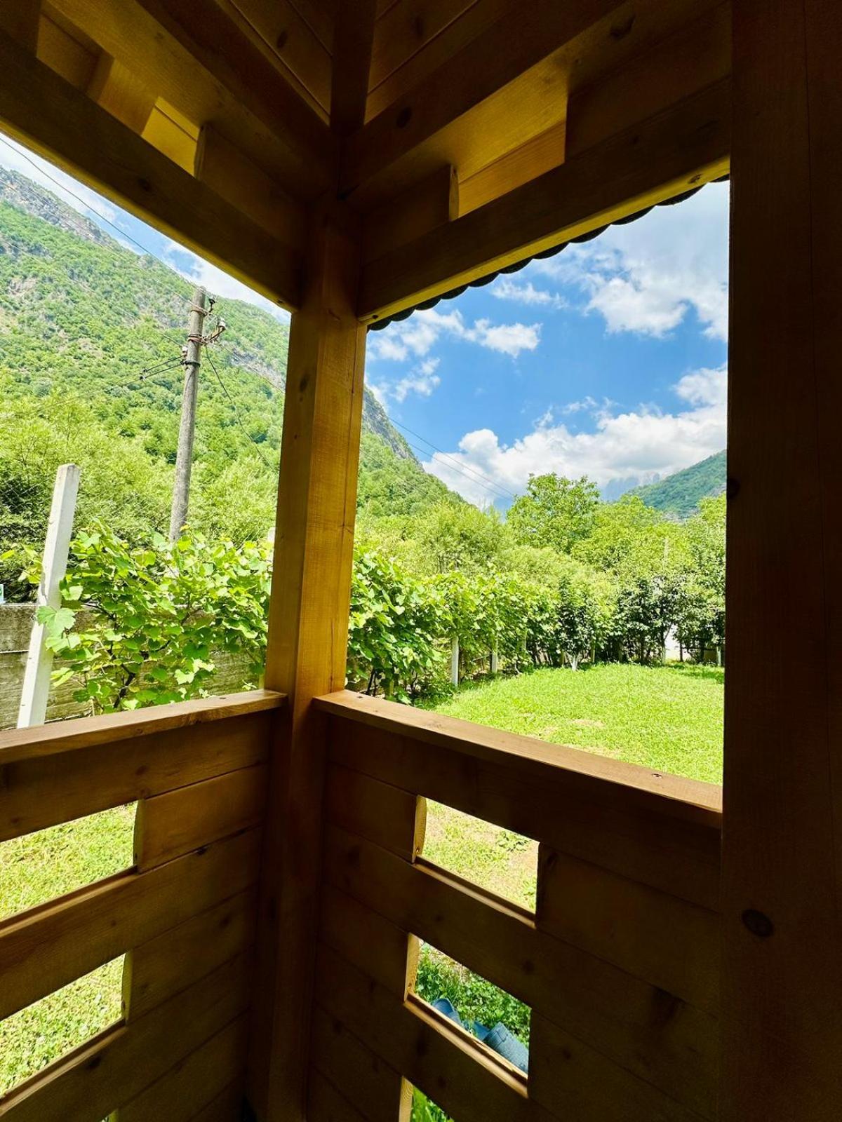 Mountain Oasis photo 2