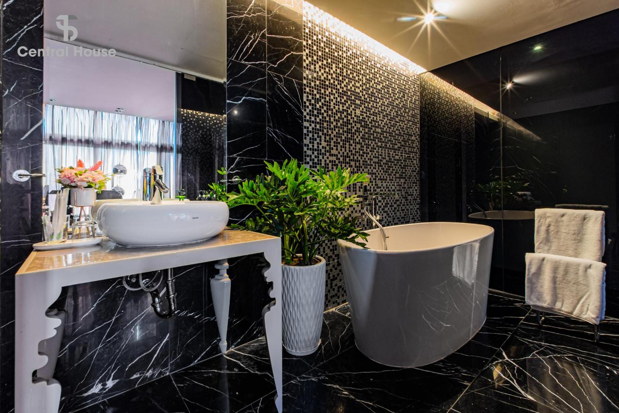 Ben Thanh - Luxury Serviced Apartments