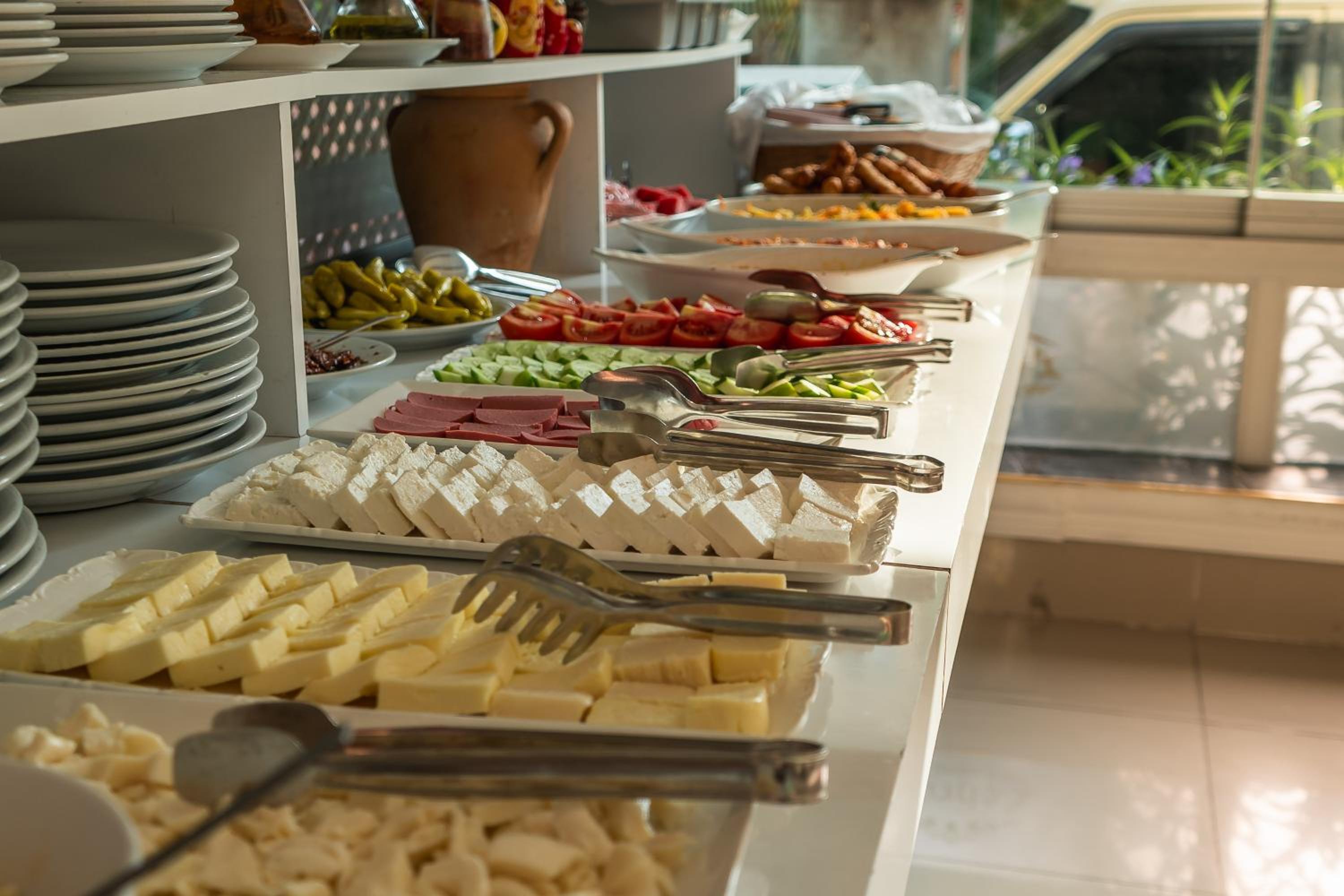 Behram Hotel - Image 11