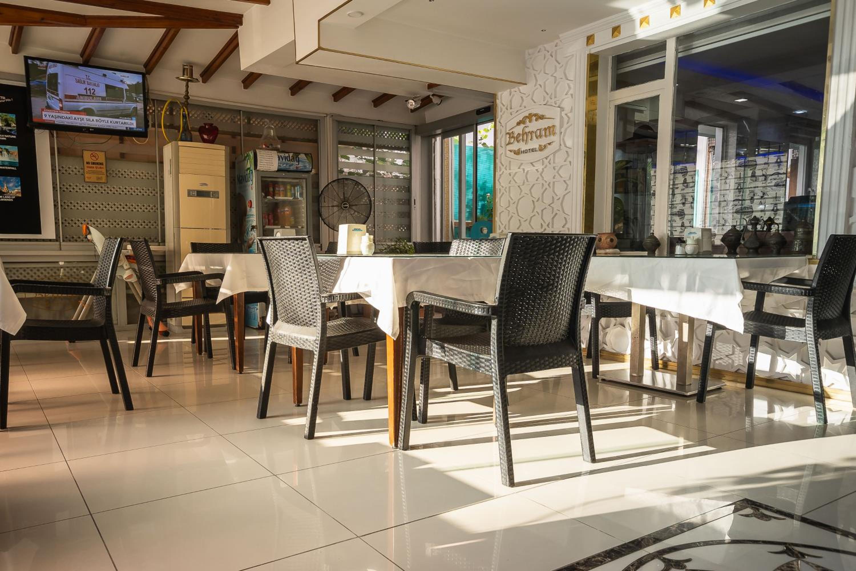 Behram Hotel - Image 34