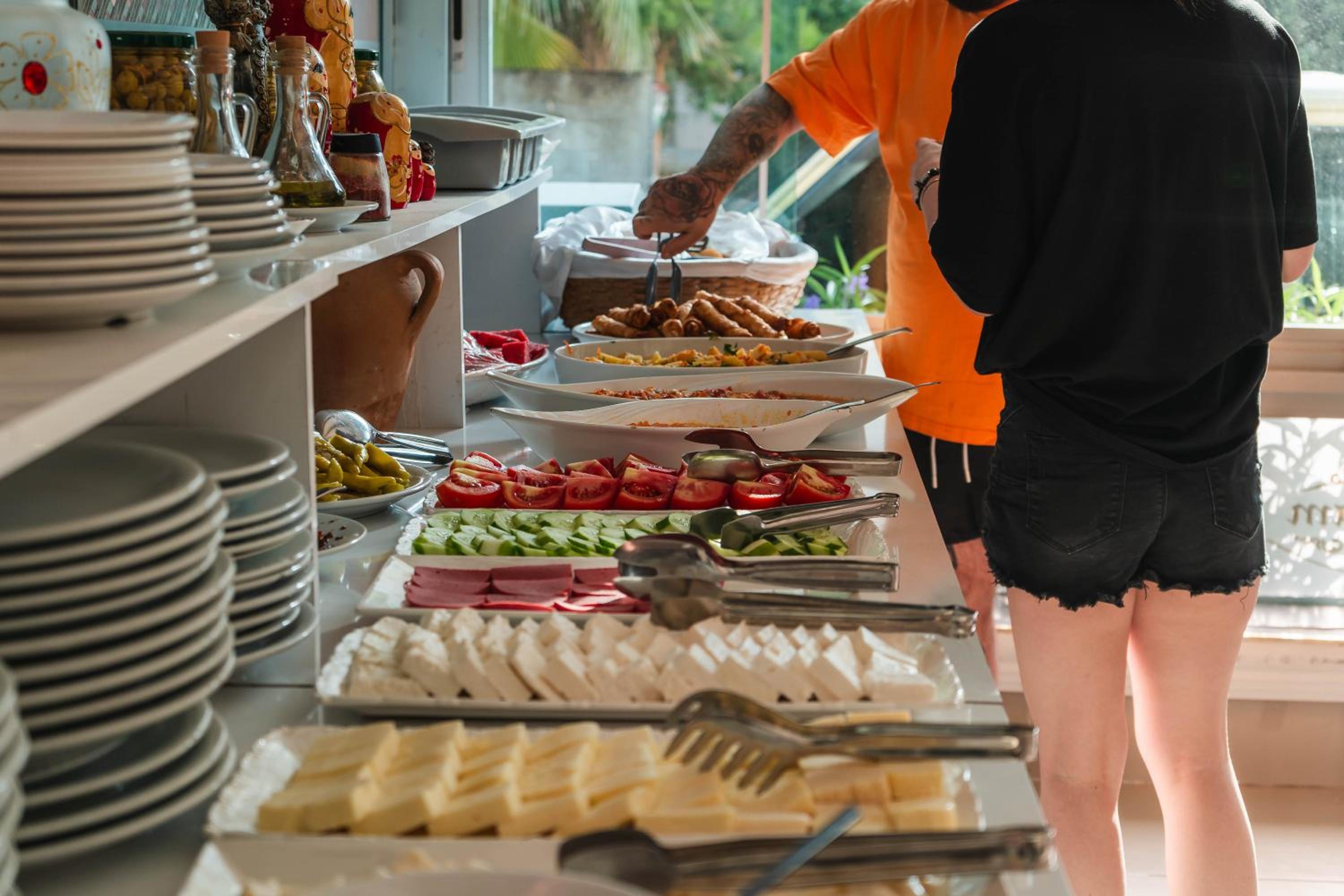 Behram Hotel - Image 8