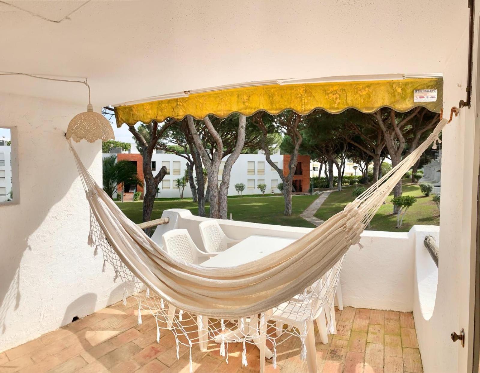 Holiday apartment near Falésia Beach, Albufeira view 3