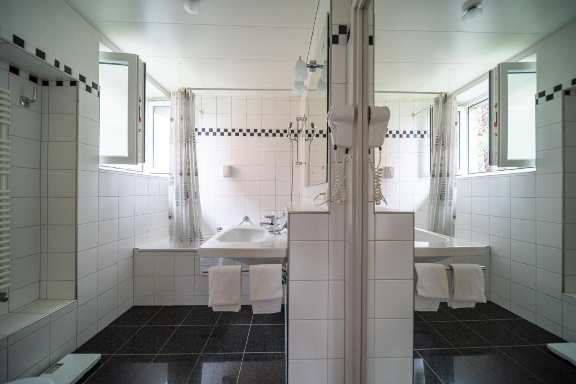 Suite Stays by Hotel La Perla