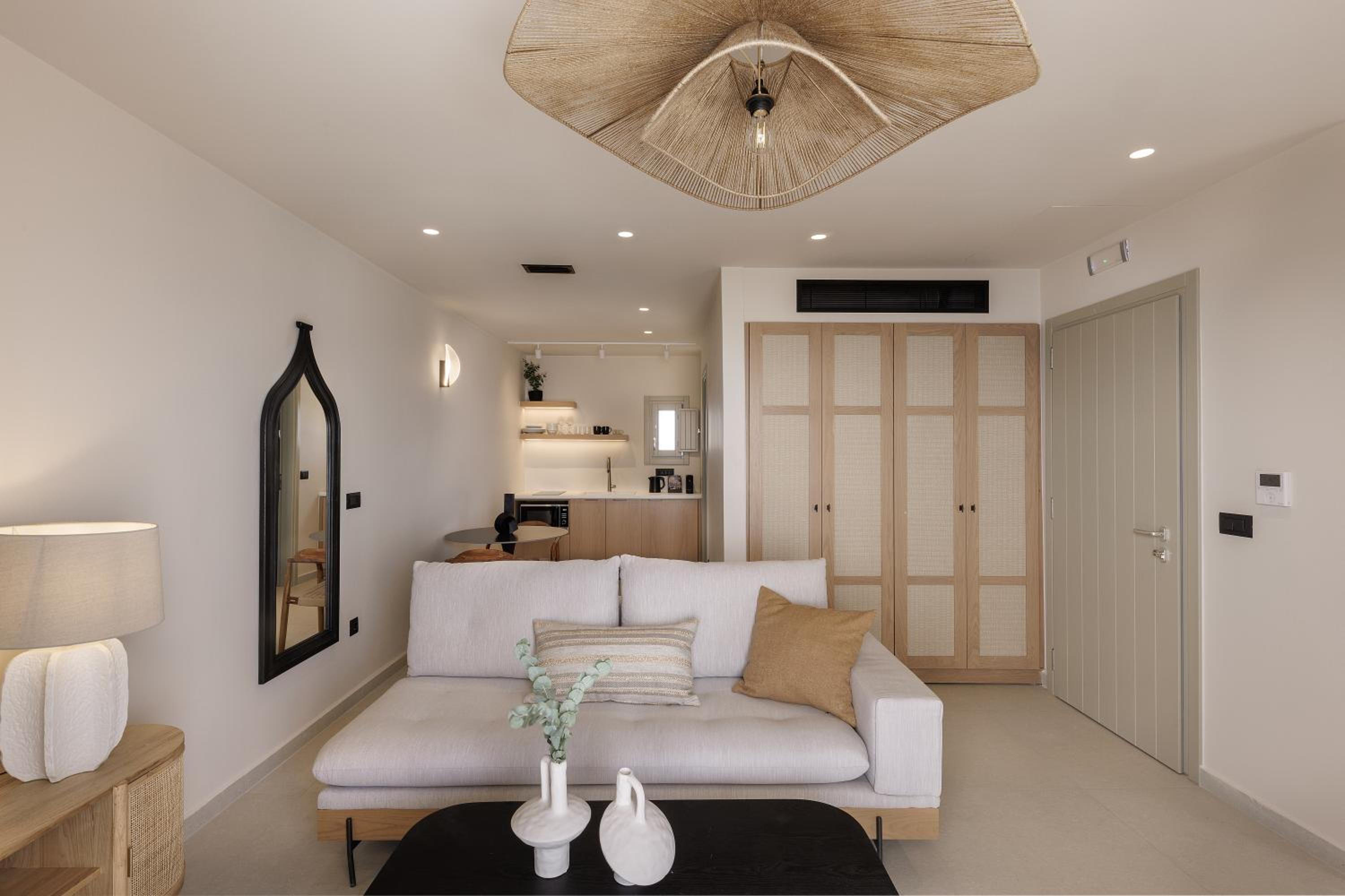 Morfes Luxury Suites by Caldera Houses
