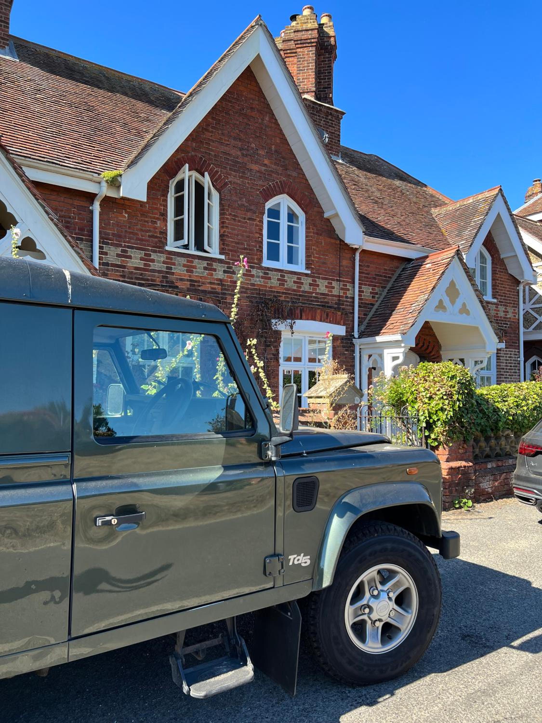 Cosy 2 bed cottage in beautiful Orford view 2