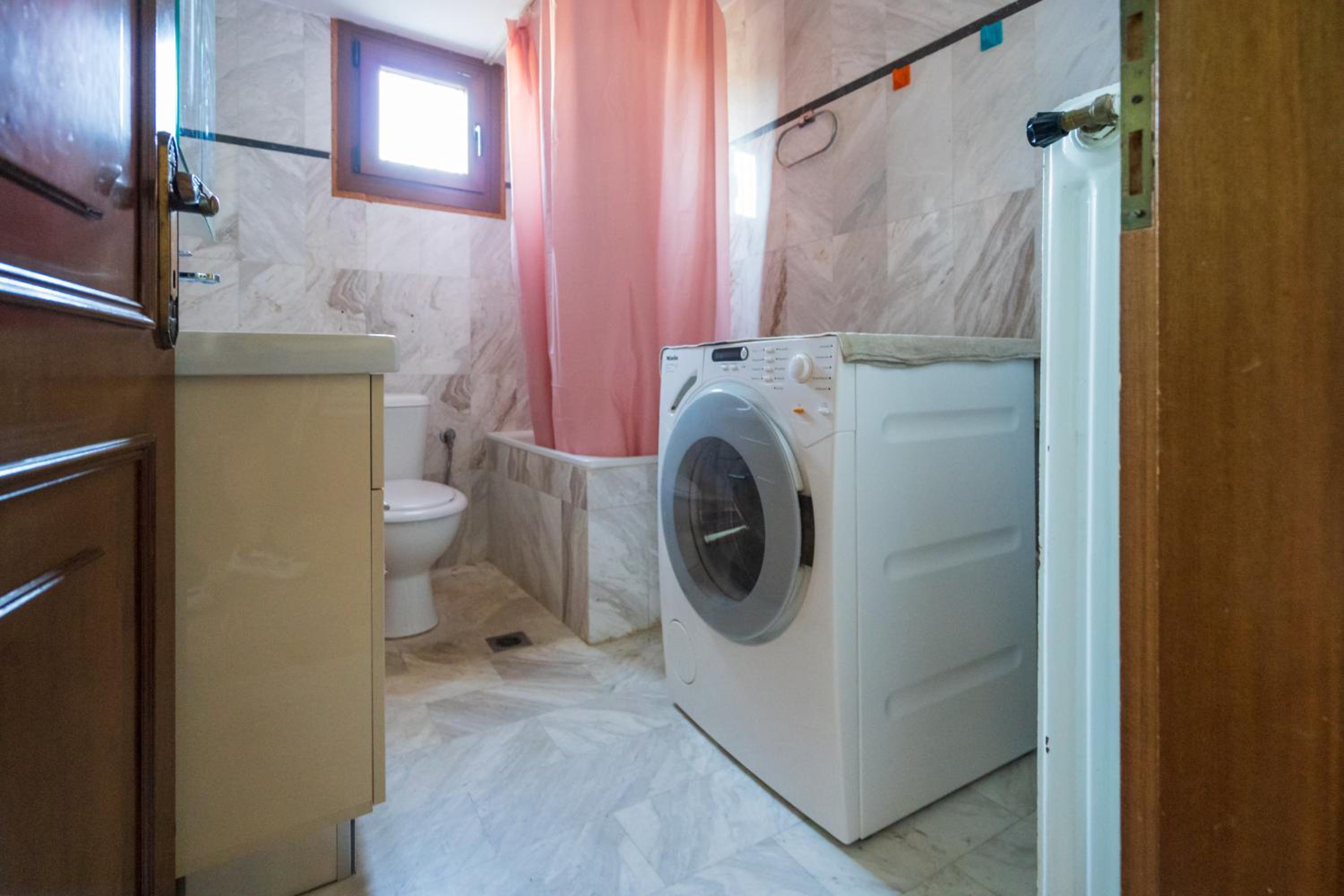 Villa Loksadra