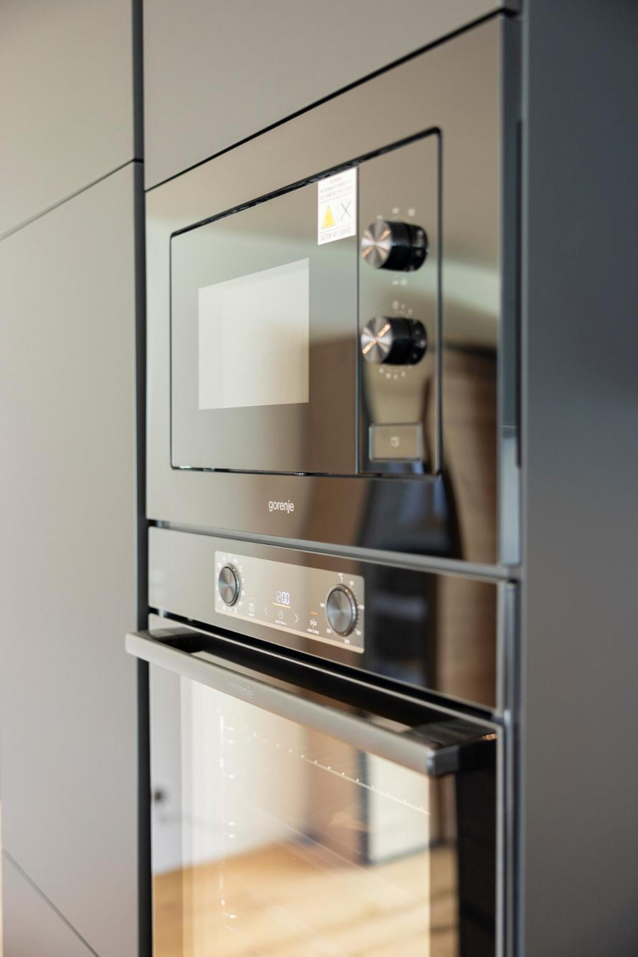 Bodensee Bergblick Suite by Stadtlandnest