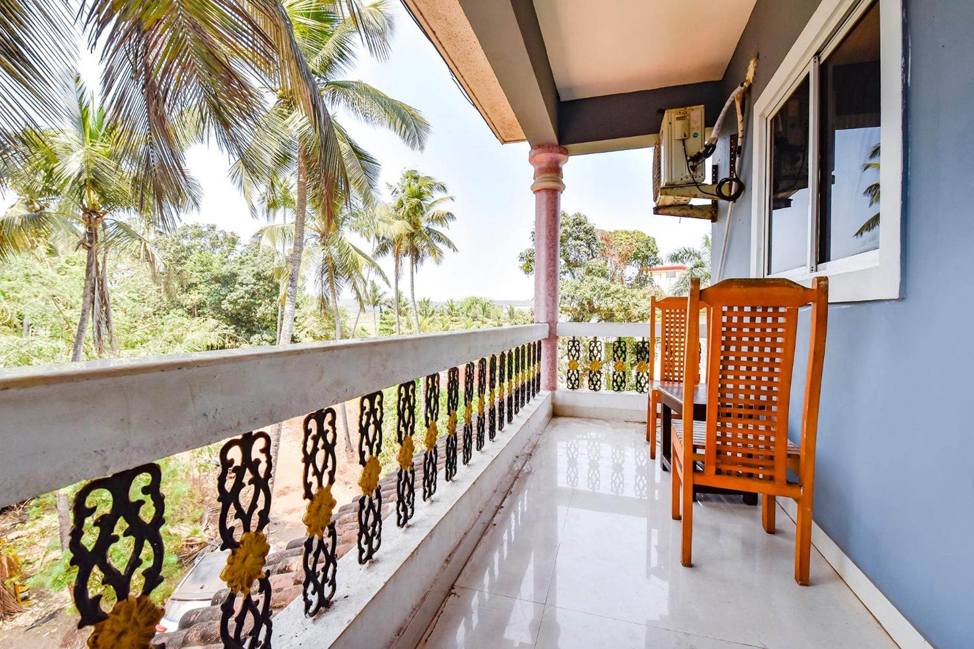 FabExpress The Tasty Buds - 500m from Baga Beach view 4