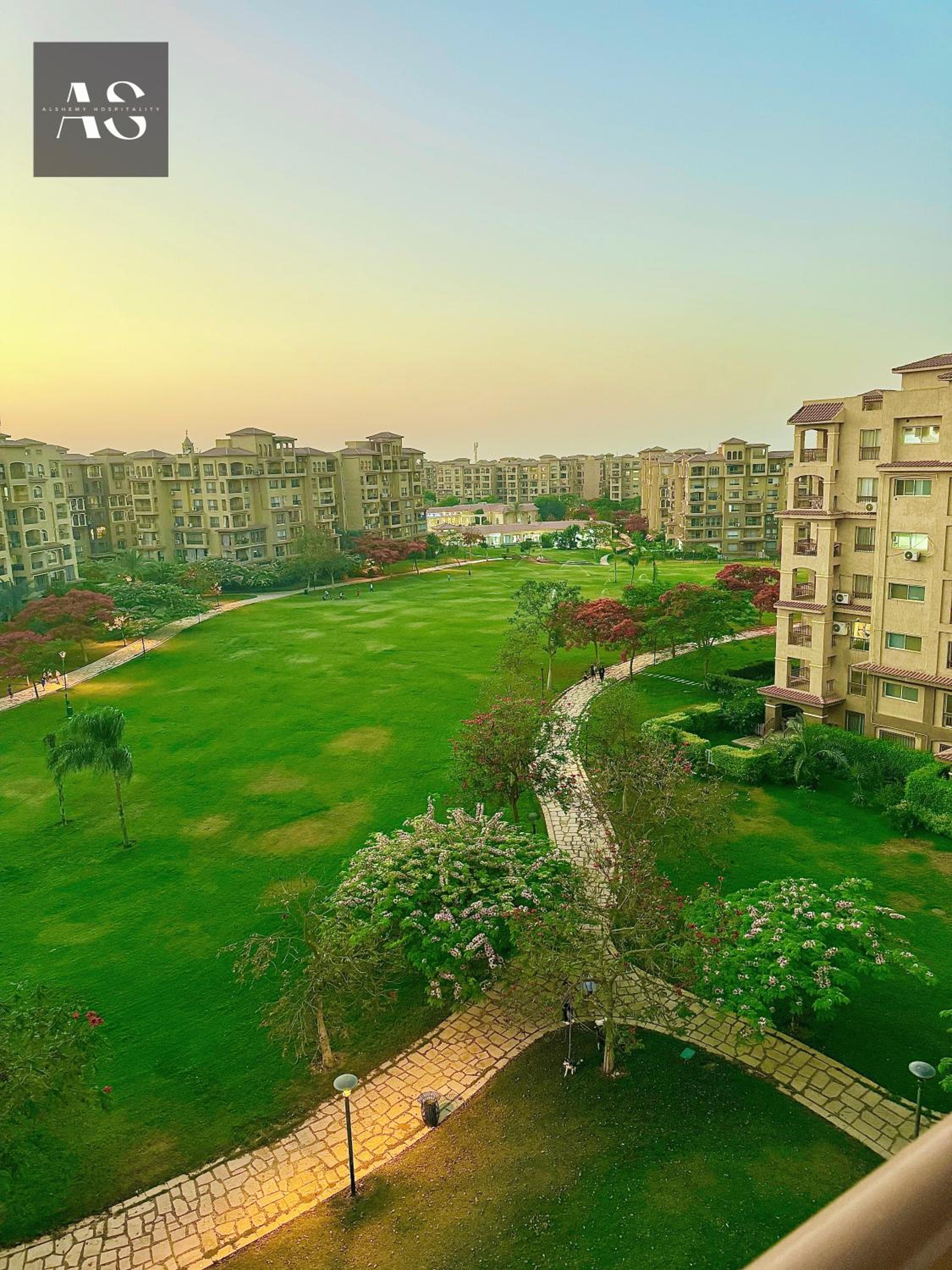 Just like home 3bdr garden view apt in Madinaty view 5
