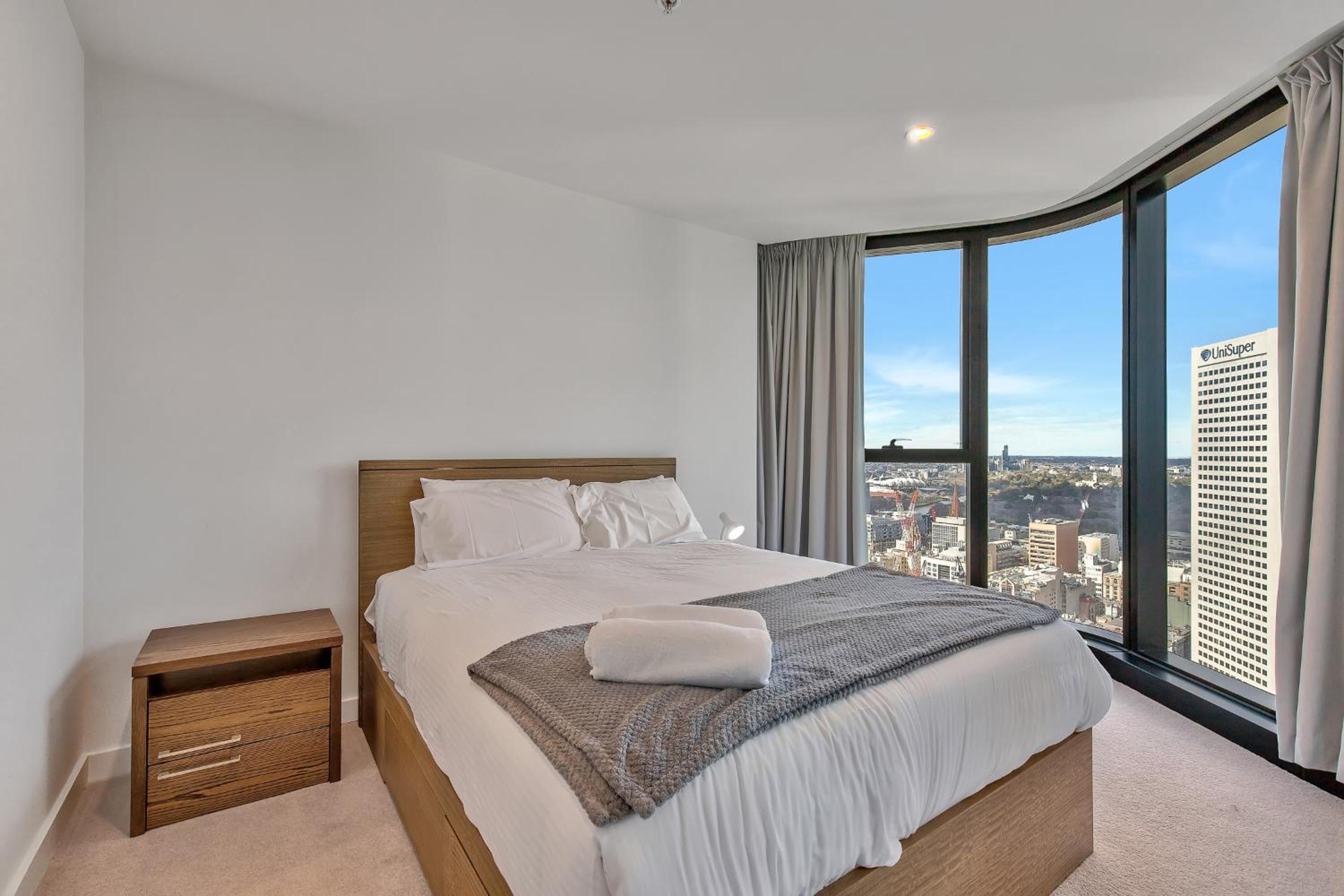 3BR 2BA Chic Apt with Parking NOT ACTIVE