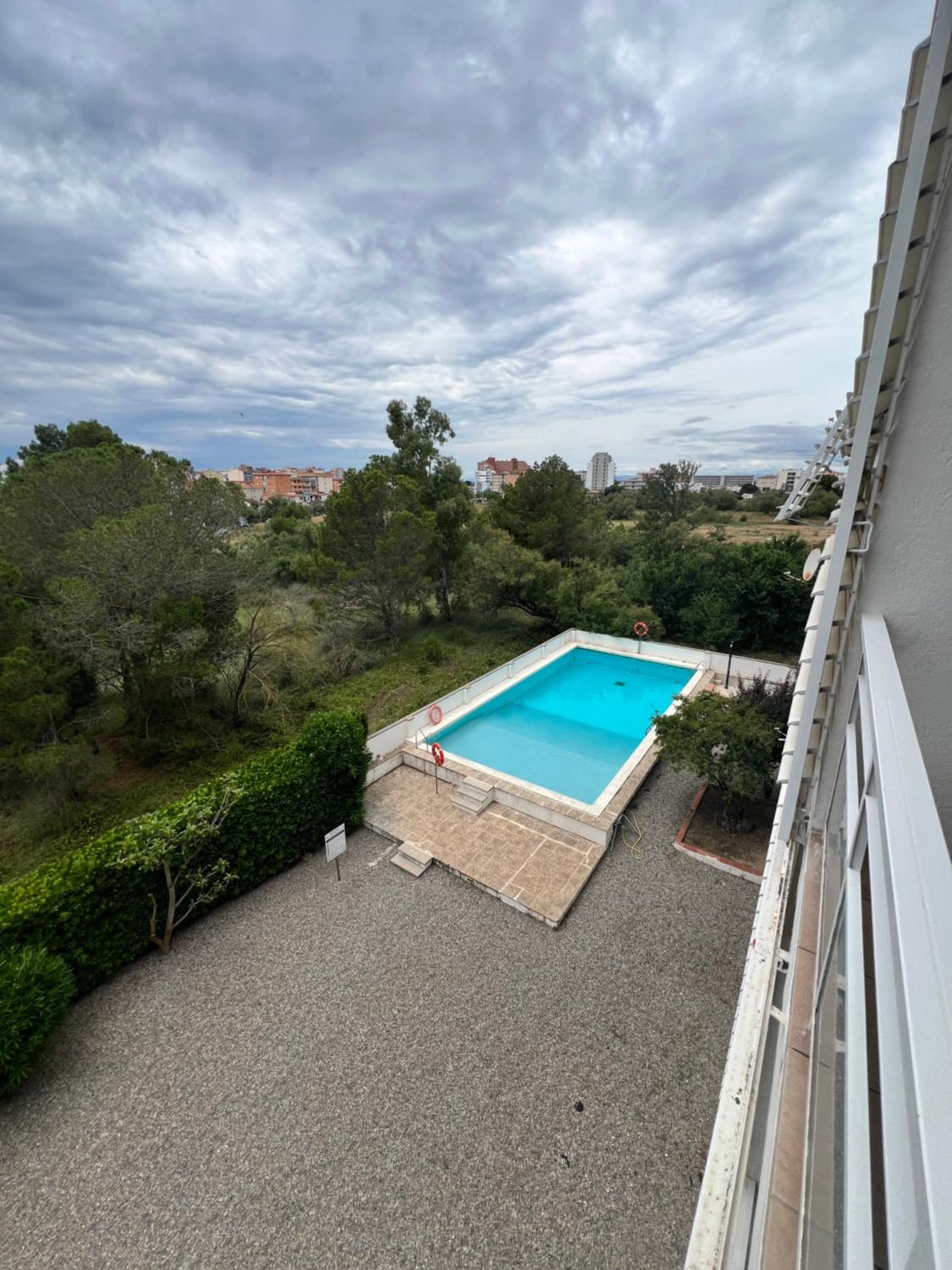 3 room apartment, 500m to beach, swimming pool, nice terrace view 4