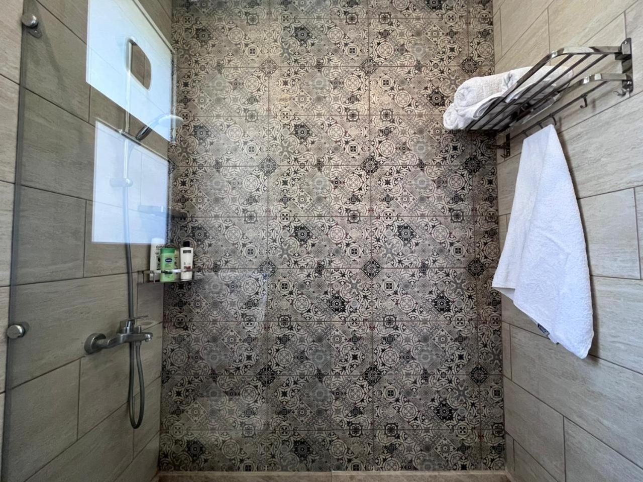 Village gate- new cairo- studio-Palm Hills