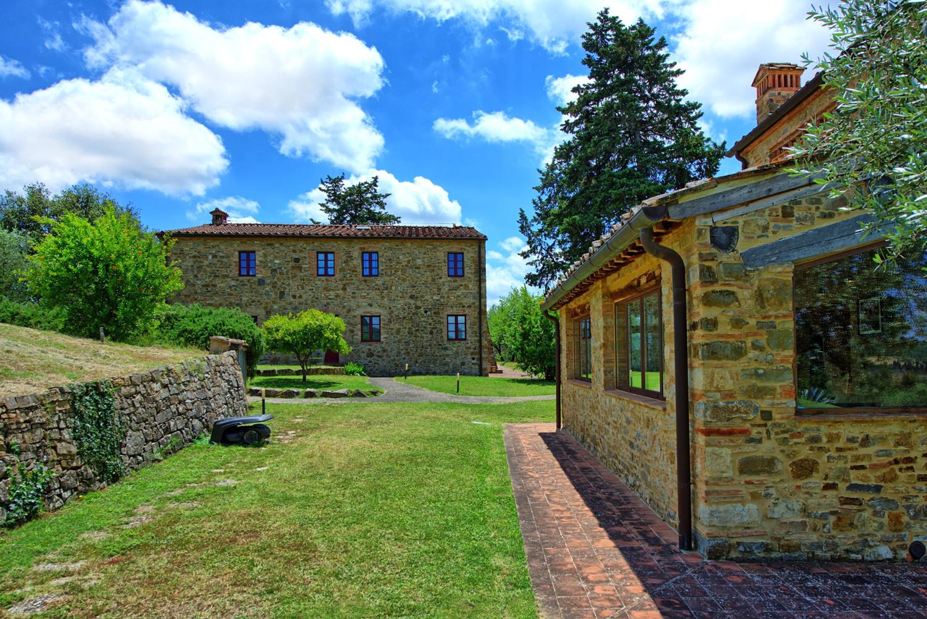 Villa Ferdinando by PosarelliVillas