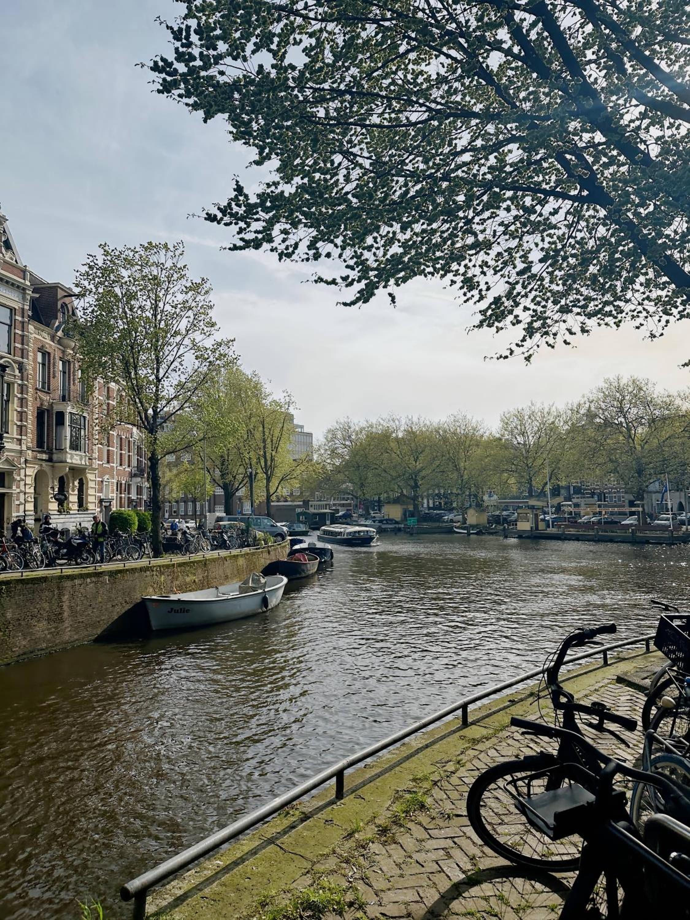 Beautiful apartment in the heart of Amsterdam!