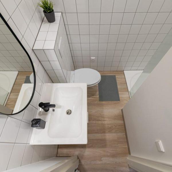 Studio on Laisves Aleja, Central Kaunas - Self Check In view 2