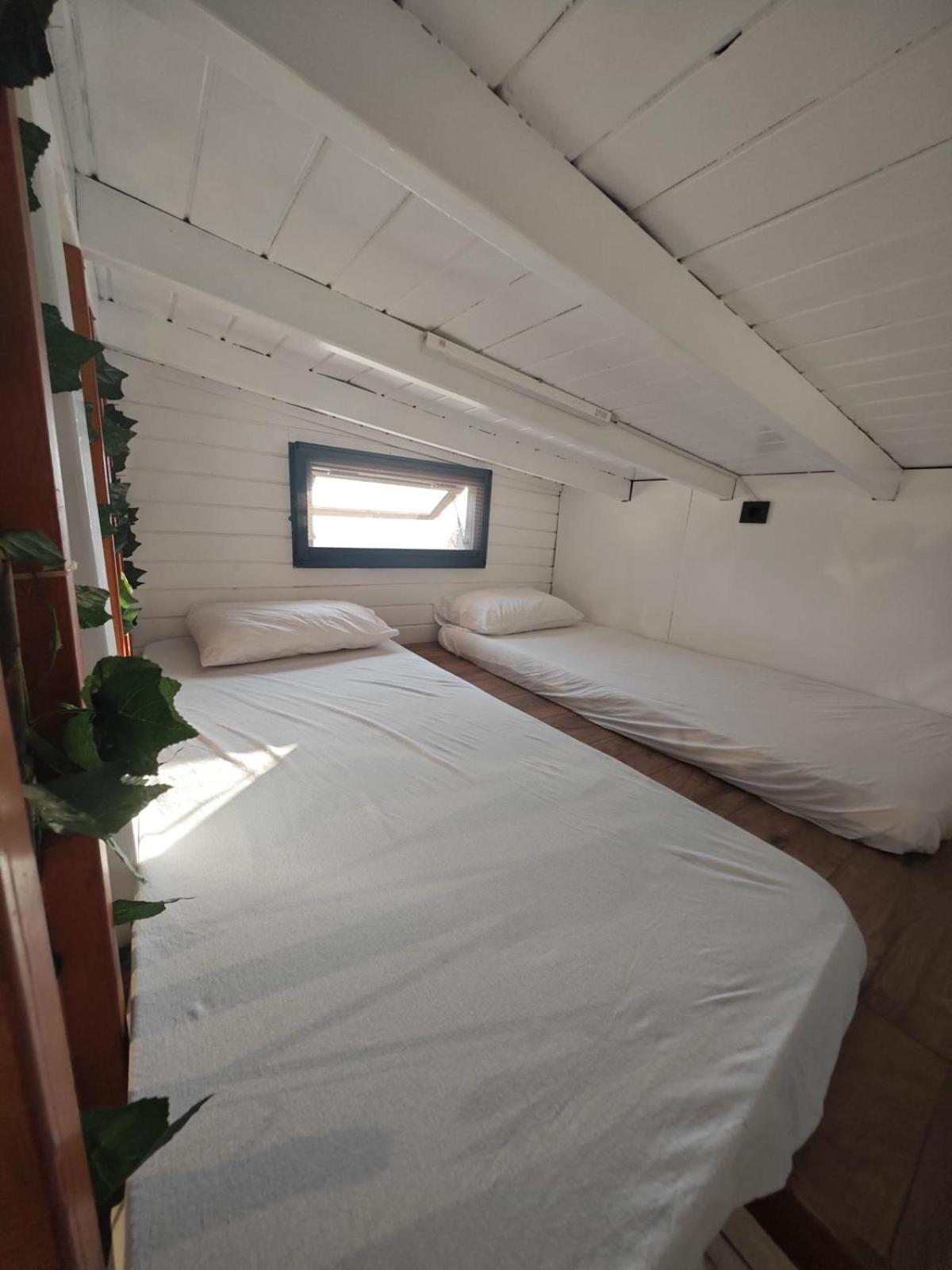 Tiny Mini House view 3