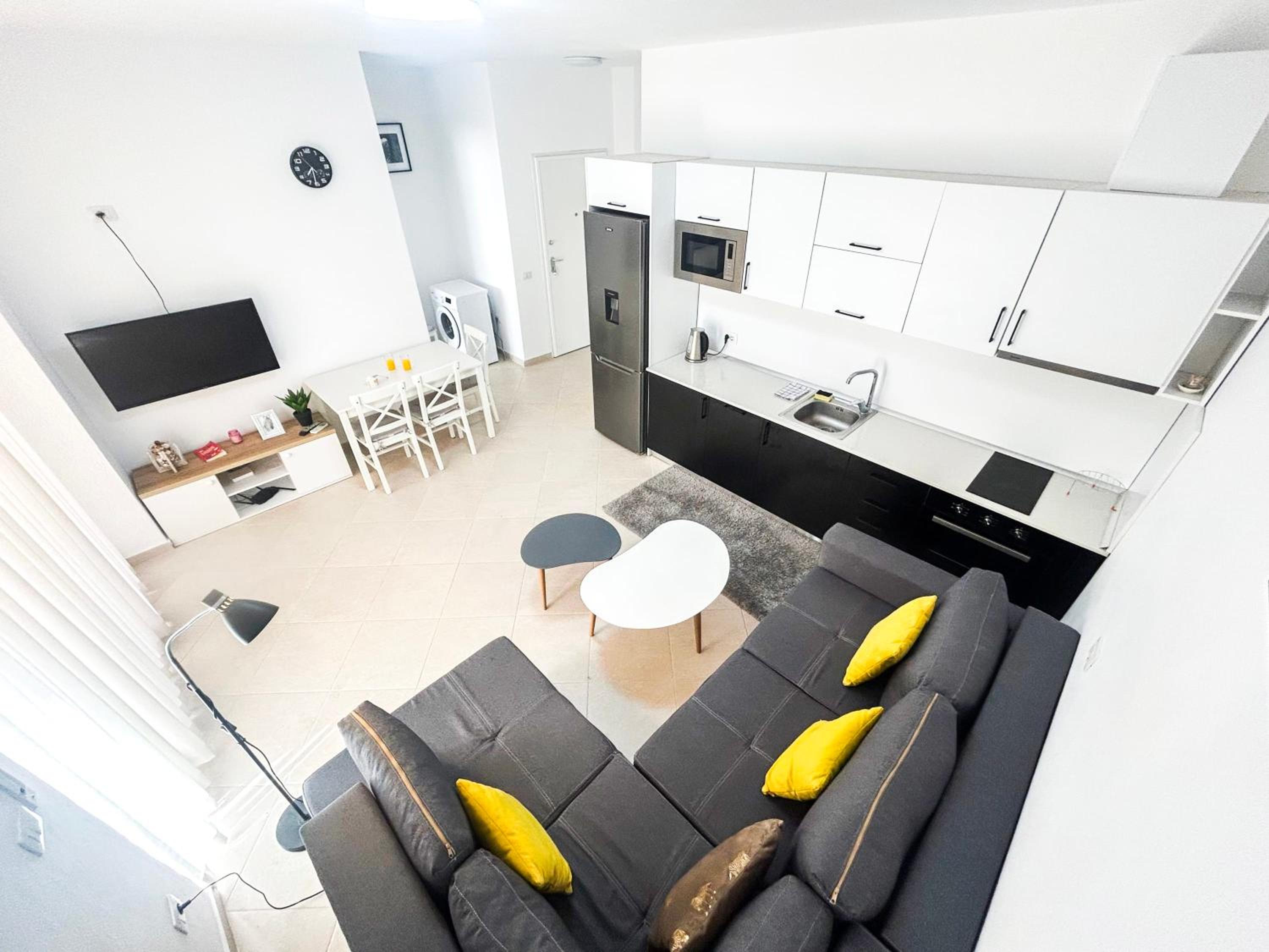 Terrace Suite 584