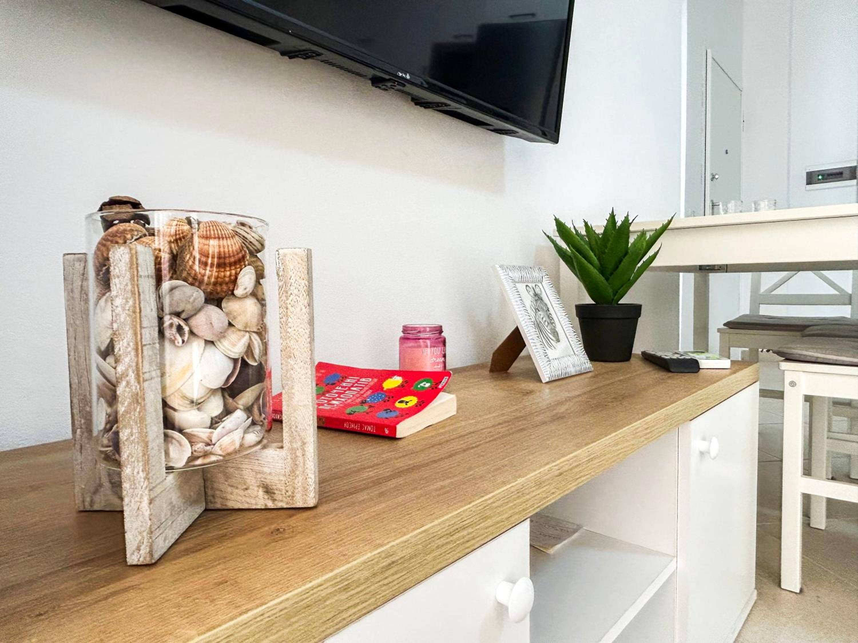 Terrace Suite 584
