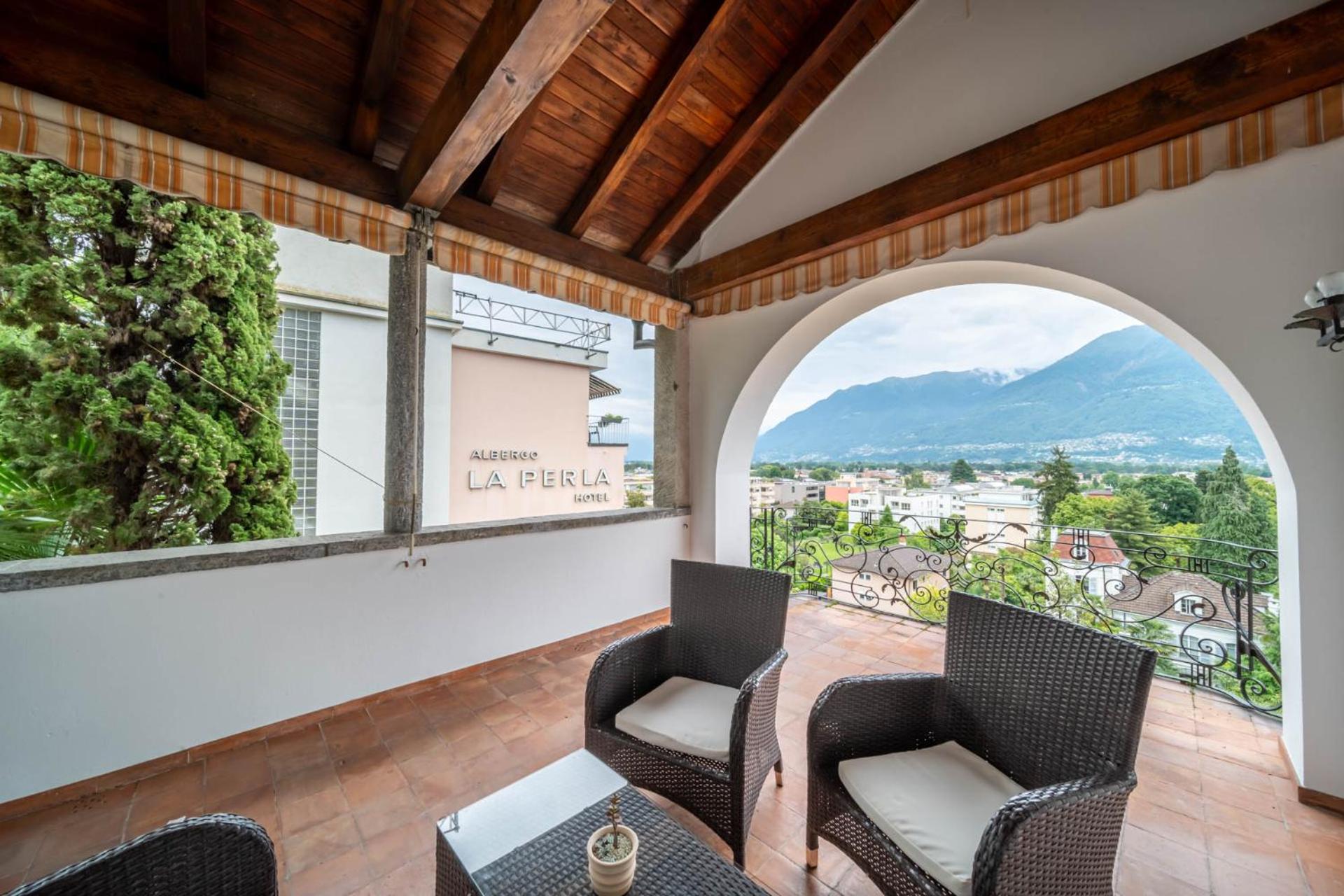 Suite Stays by Hotel La Perla