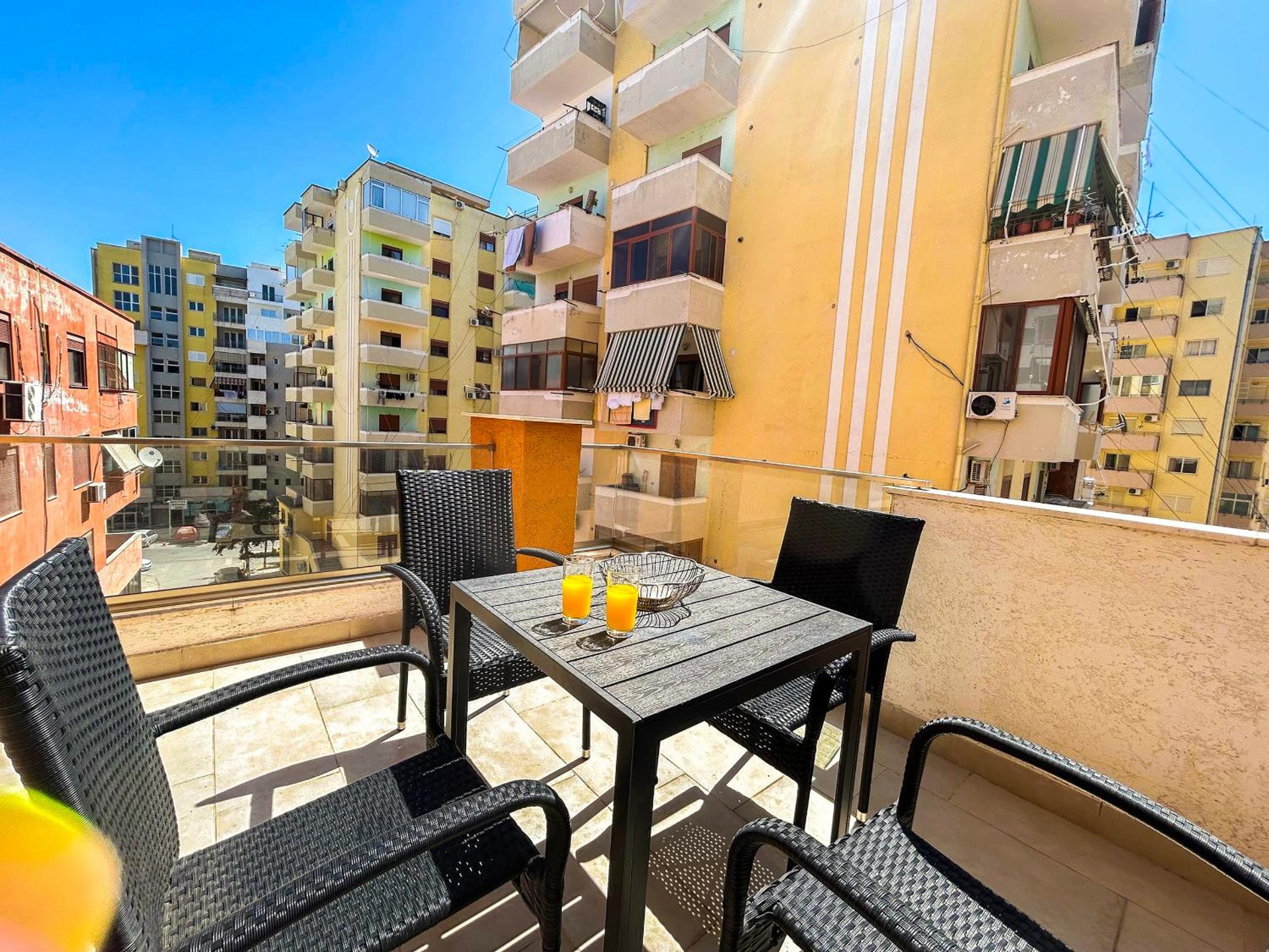 Terrace Suite 584