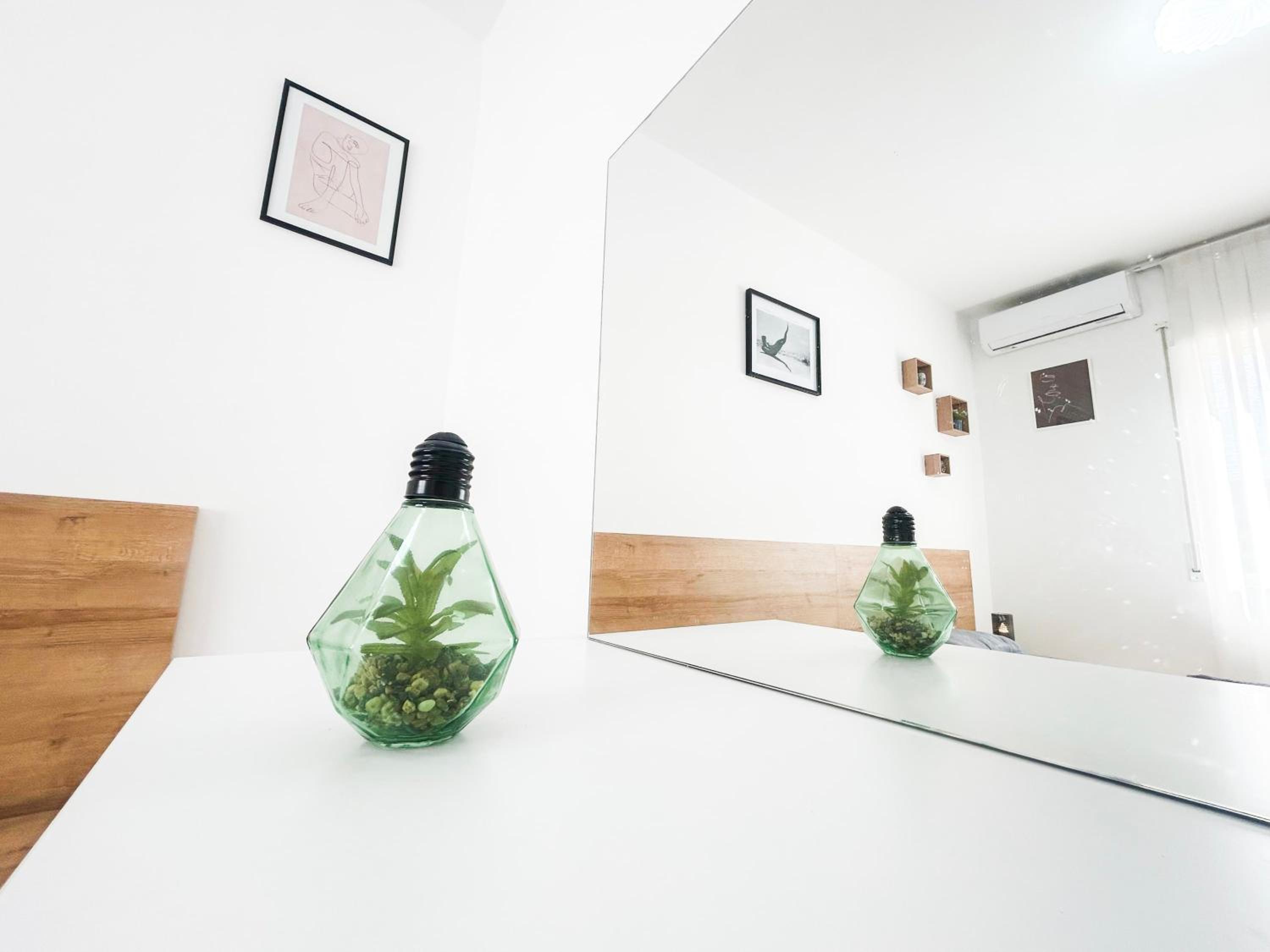 Terrace Suite 584