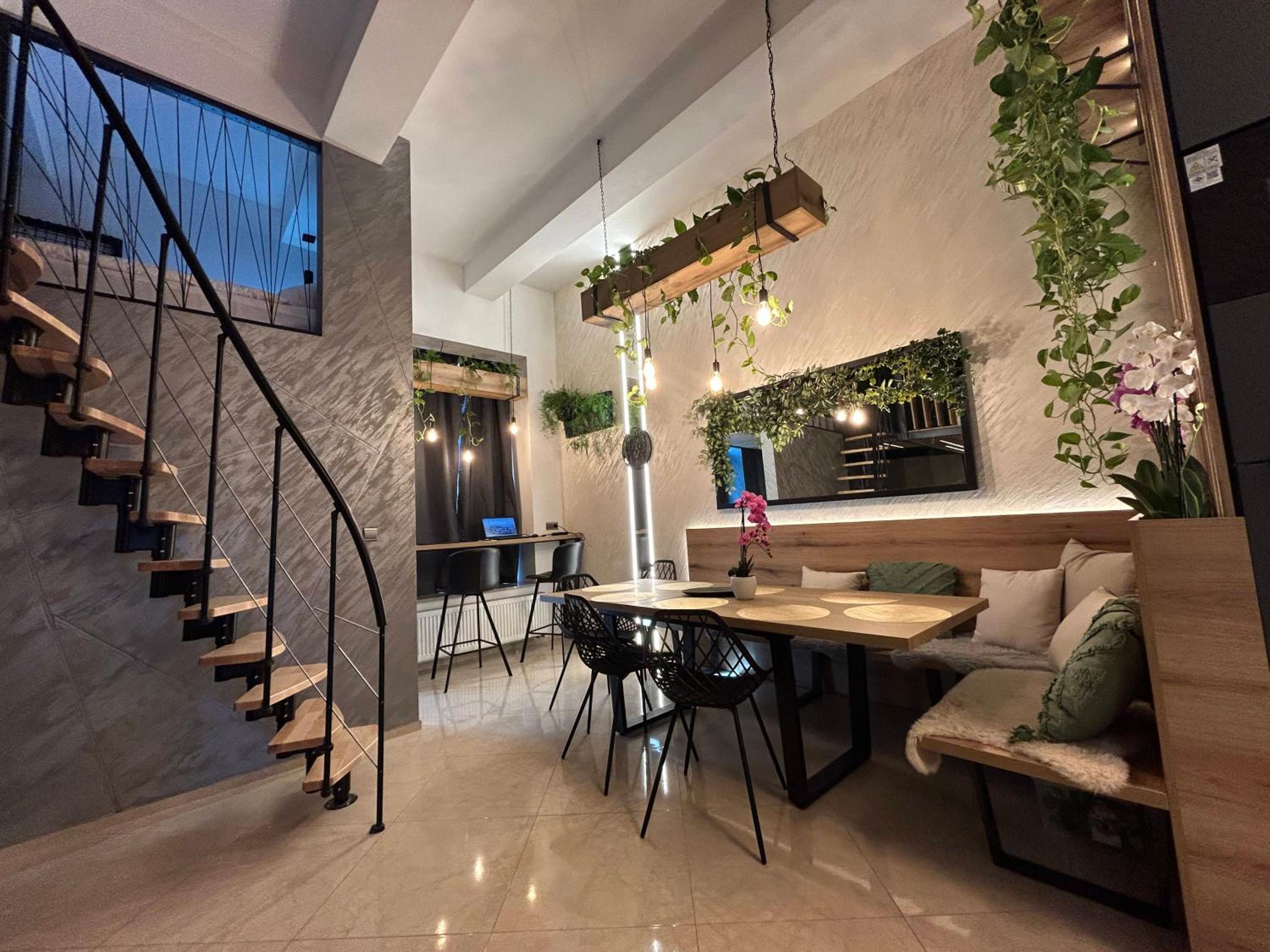 LEO Apartment FREE PARKING - President Palace
