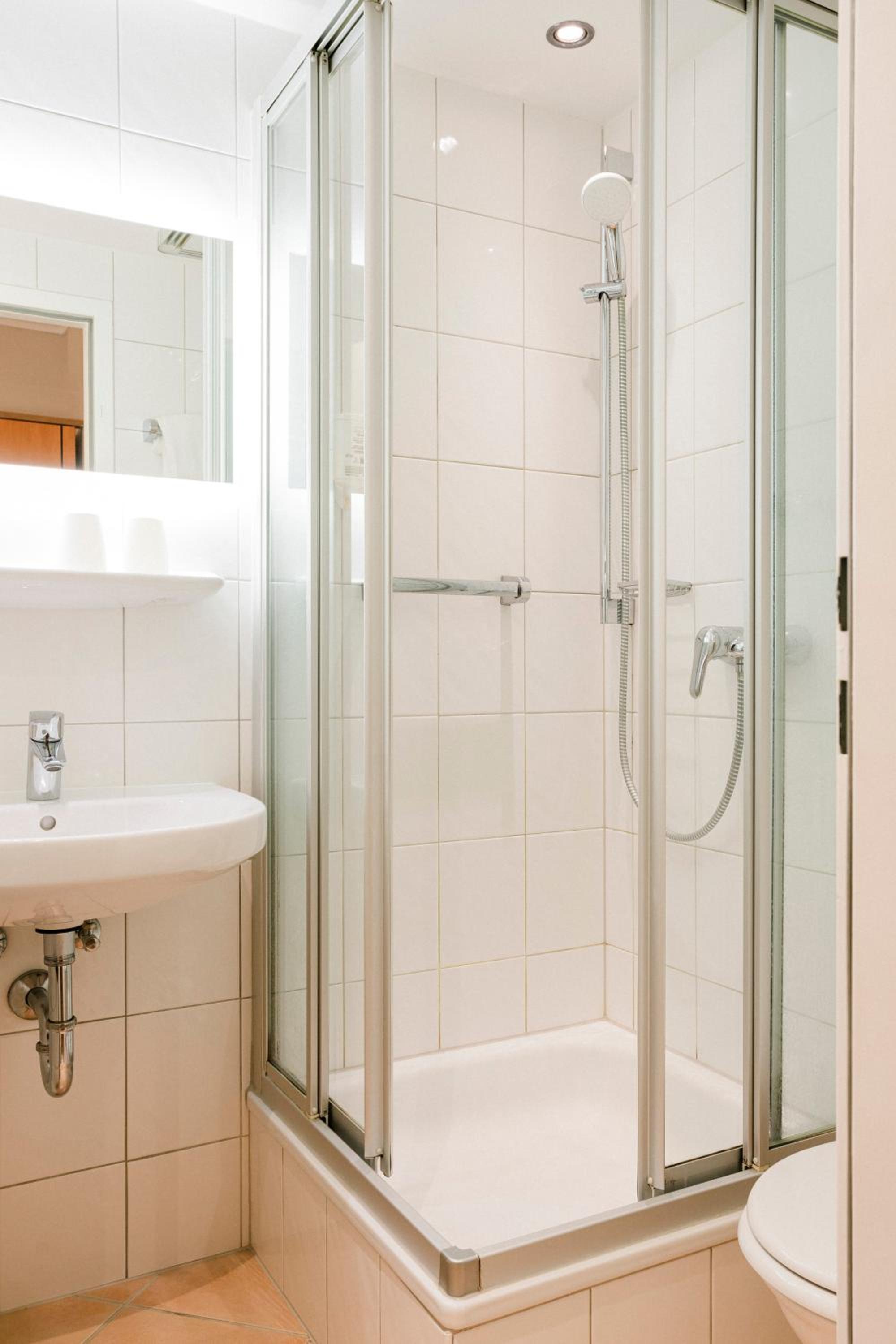 Munich Vacations - Hotel Villa Solln - Property Image 29