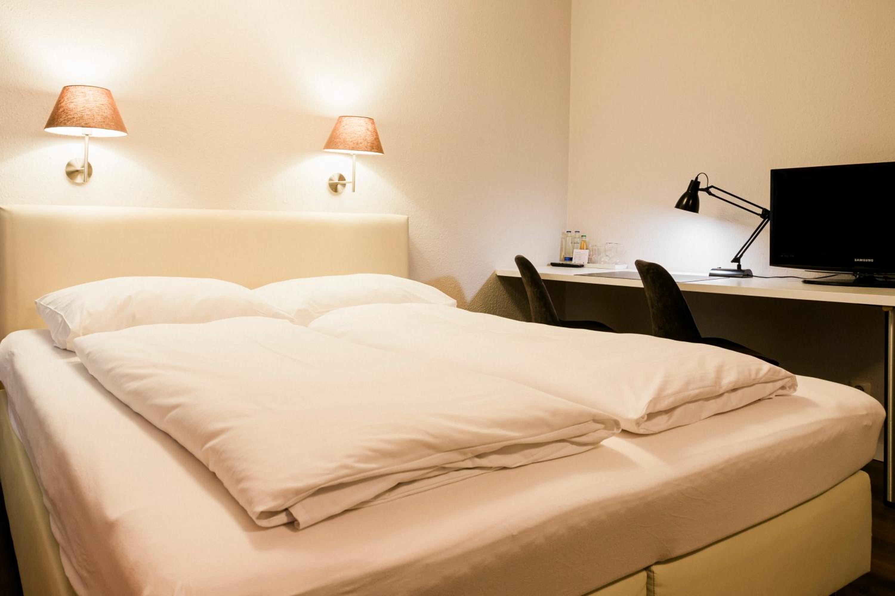 Munich Vacations - Hotel Villa Solln - Property Image 31