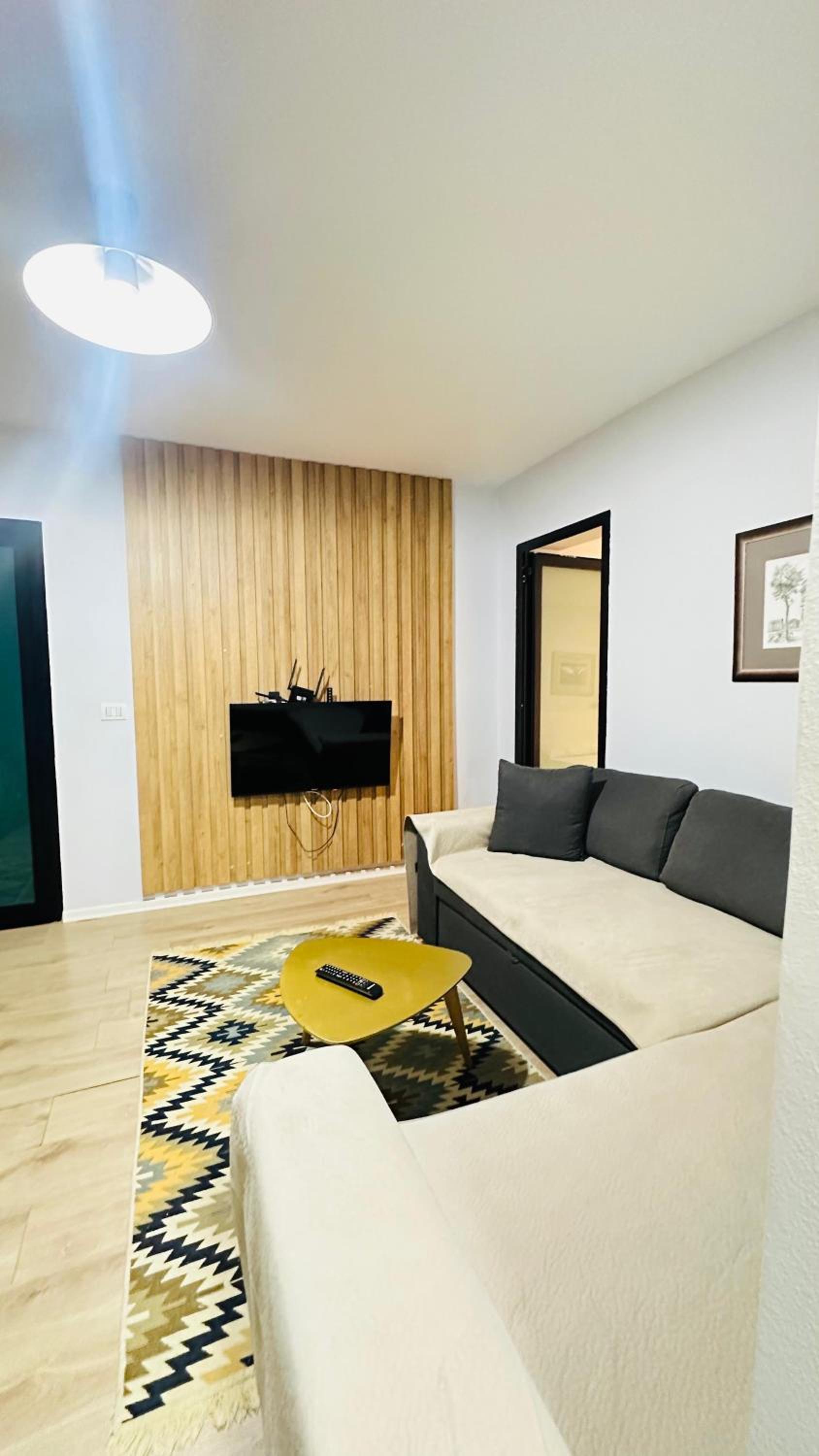 Central Apartment with Self Check-In