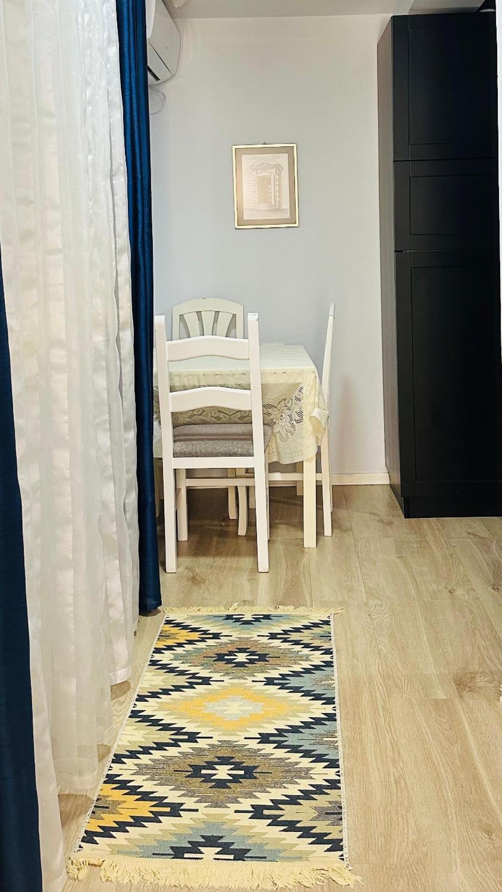 Central Apartment with Self Check-In