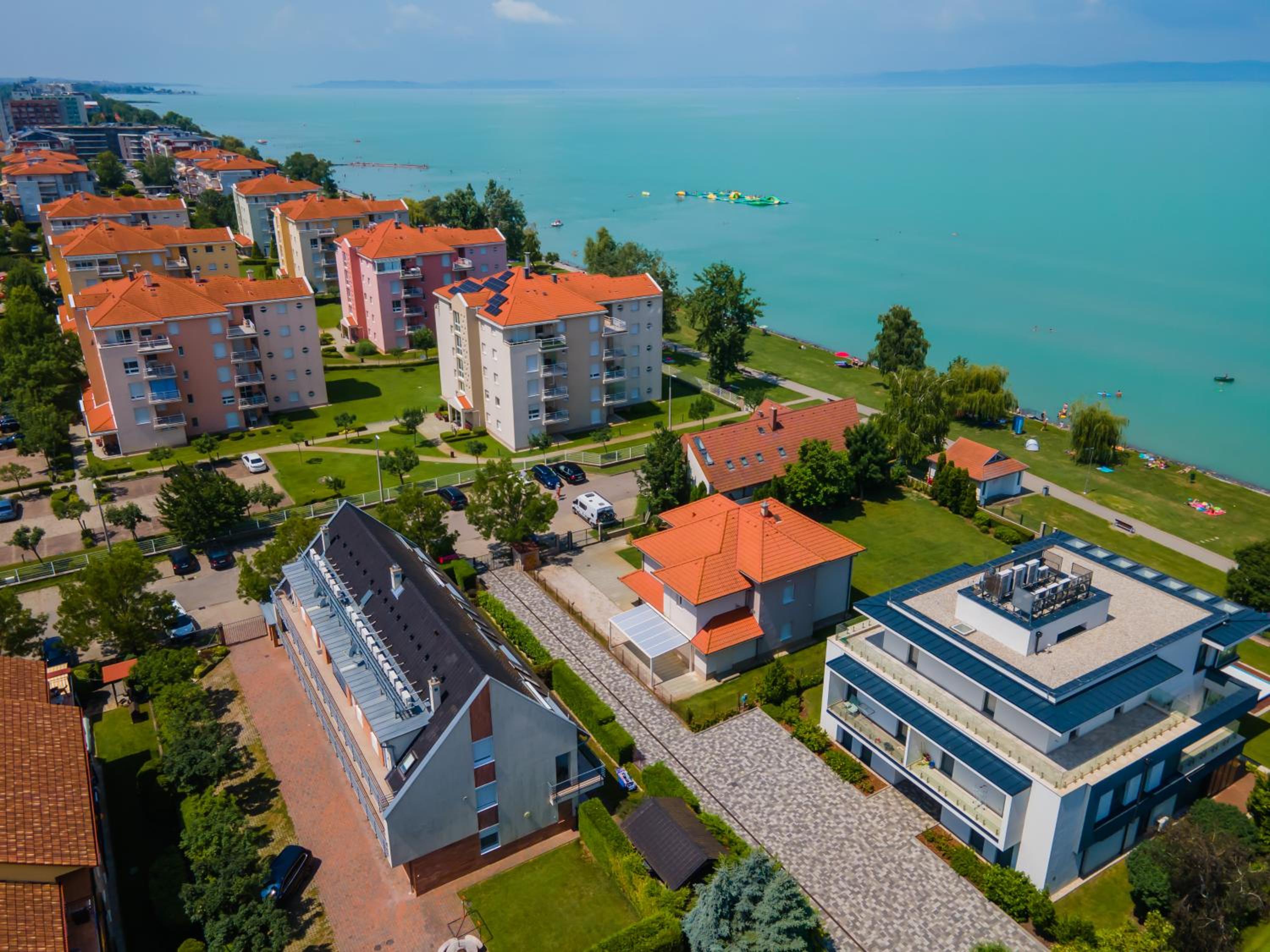 MF Casa Beach Apartment view 5