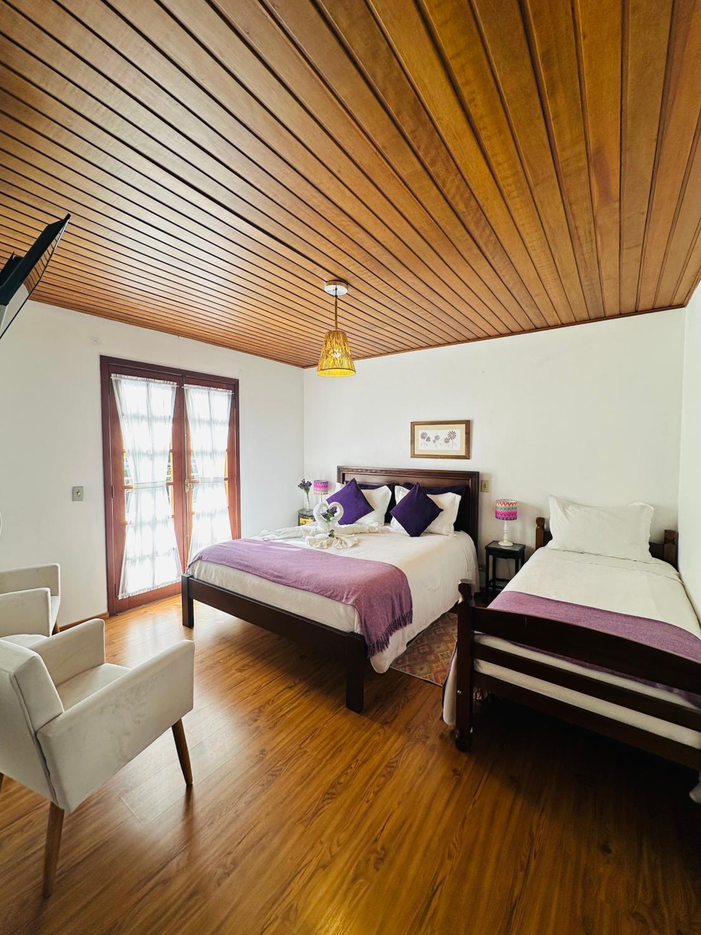 Photo 137