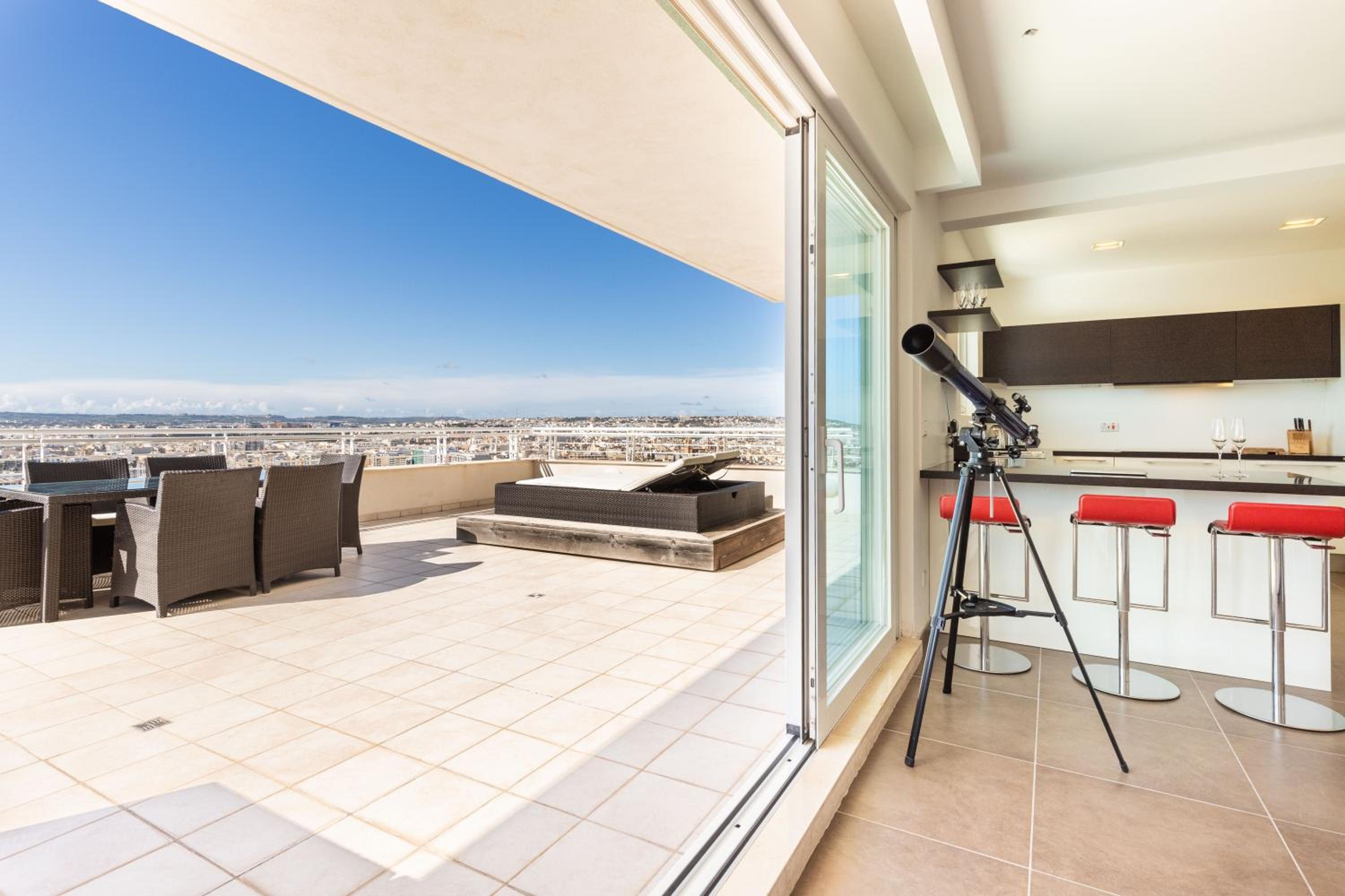 Malta - Best Panoramic Penthouse
