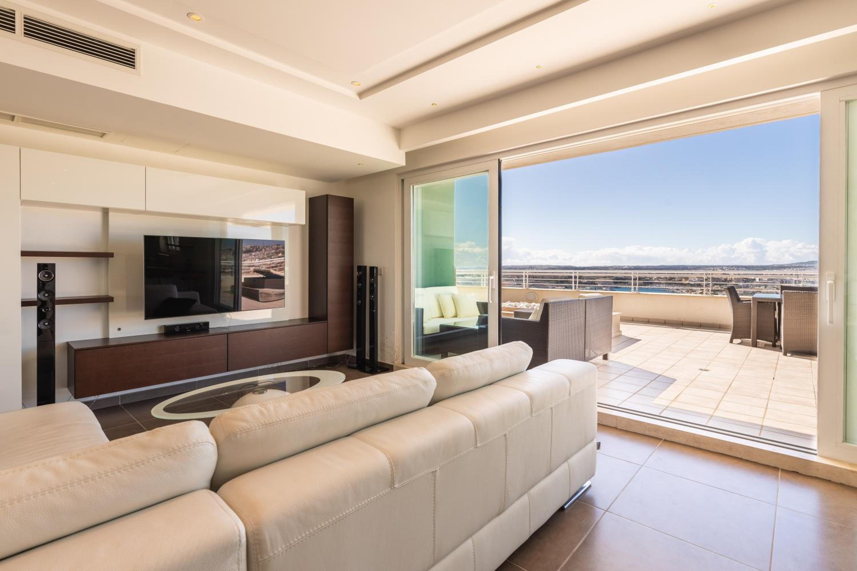 Malta - Best Panoramic Penthouse