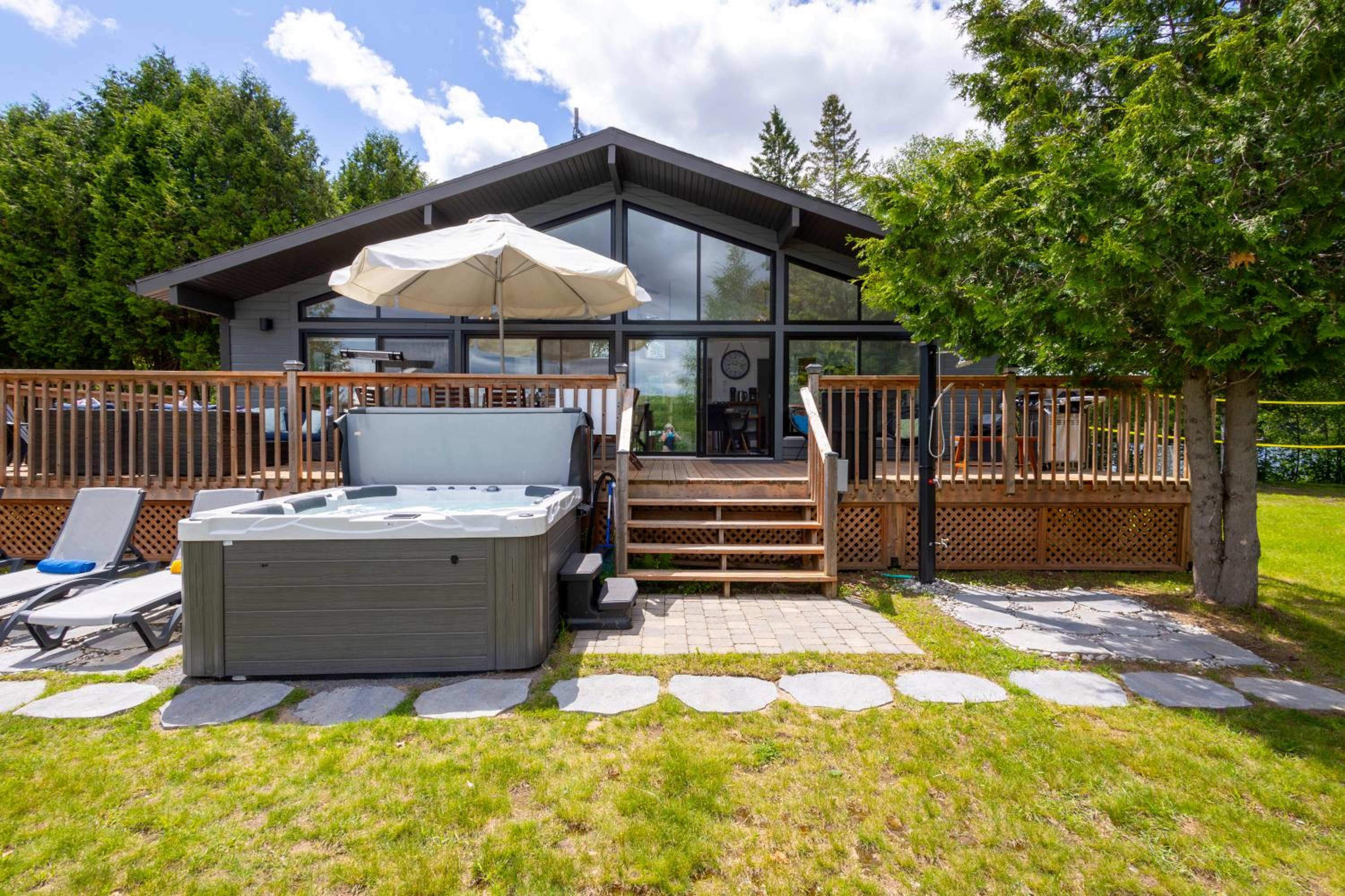 Lake House Chalet Laurentians