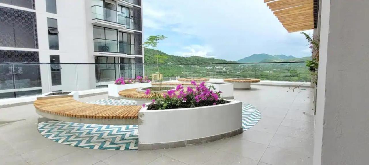 Magico Apartamento con Piscina 2 Habitaciones SM73