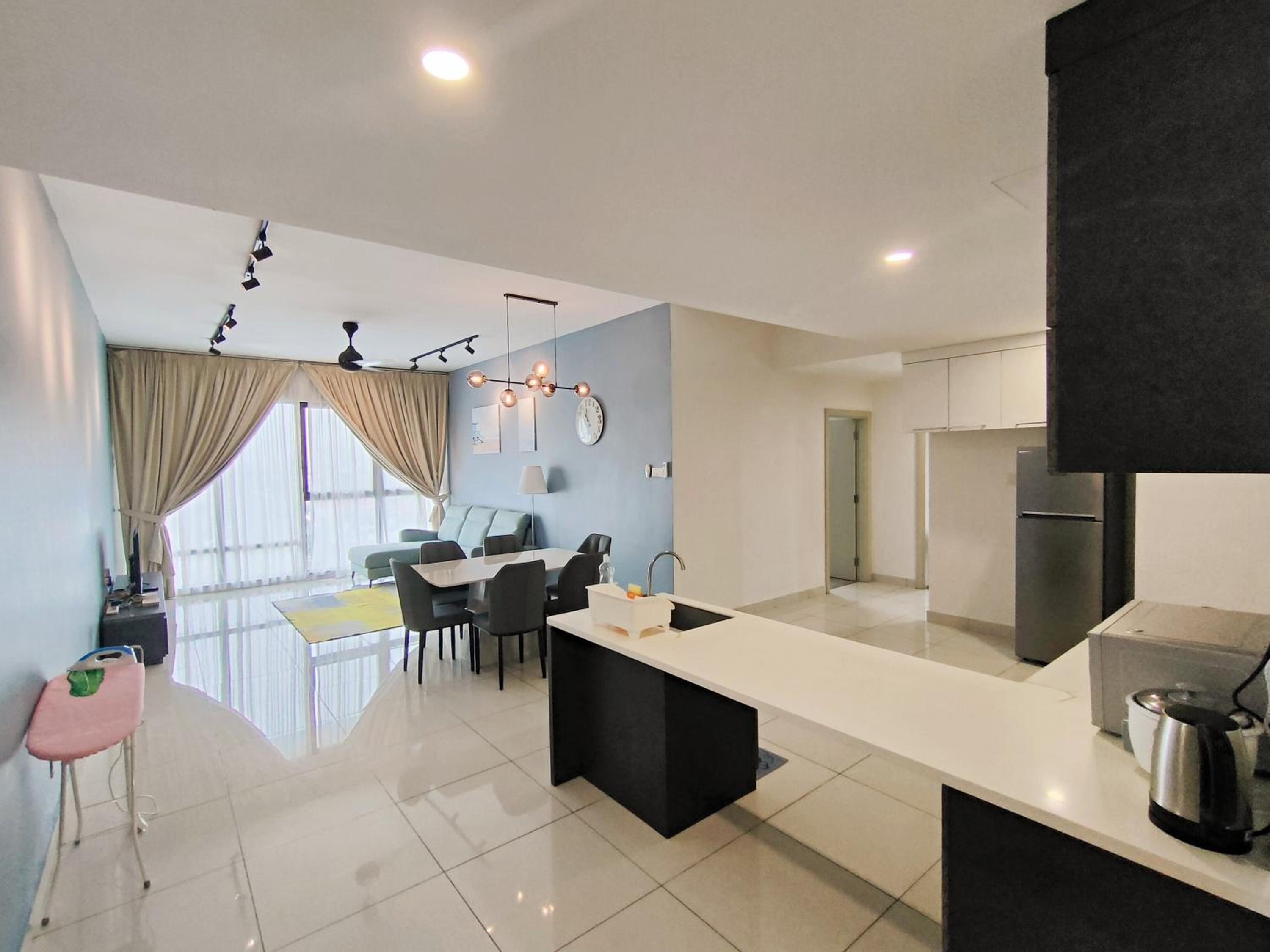 Southkey Mosaic by Maco Home at Midvalley