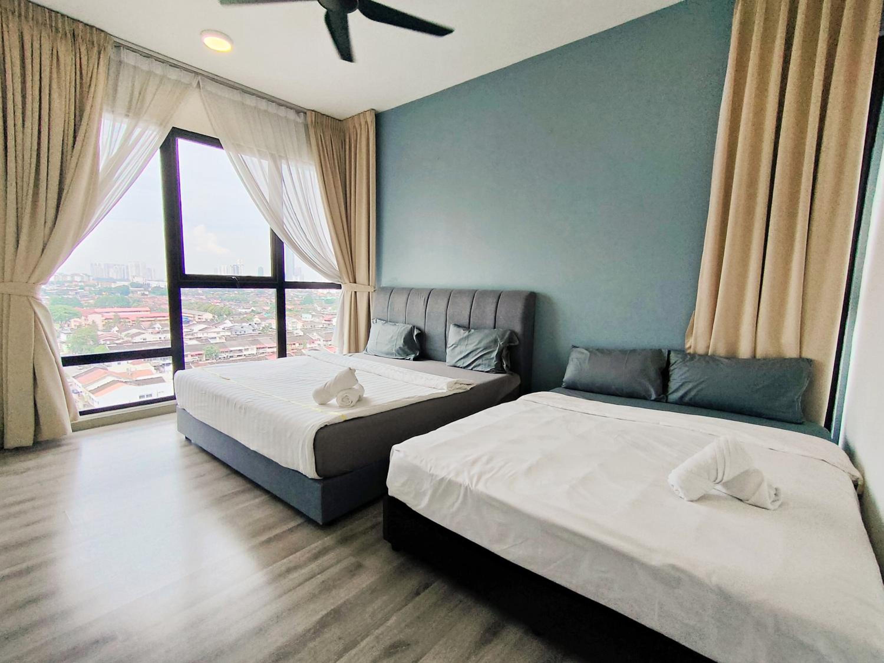 Southkey Mosaic by Maco Home at Midvalley