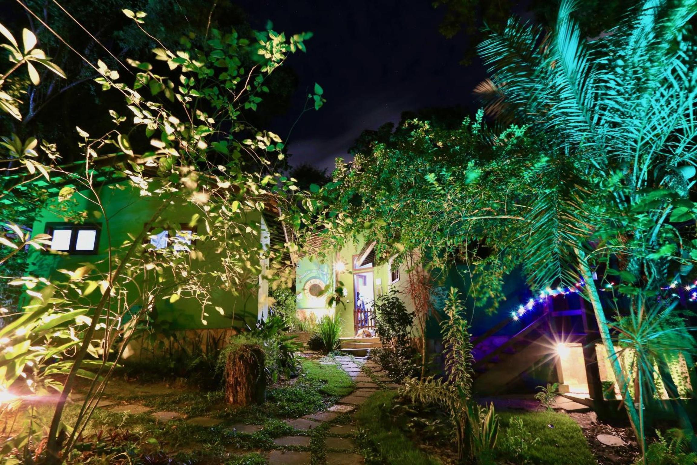 Recanto dos Pássaros Zen Apartamentos em meio de Natureza