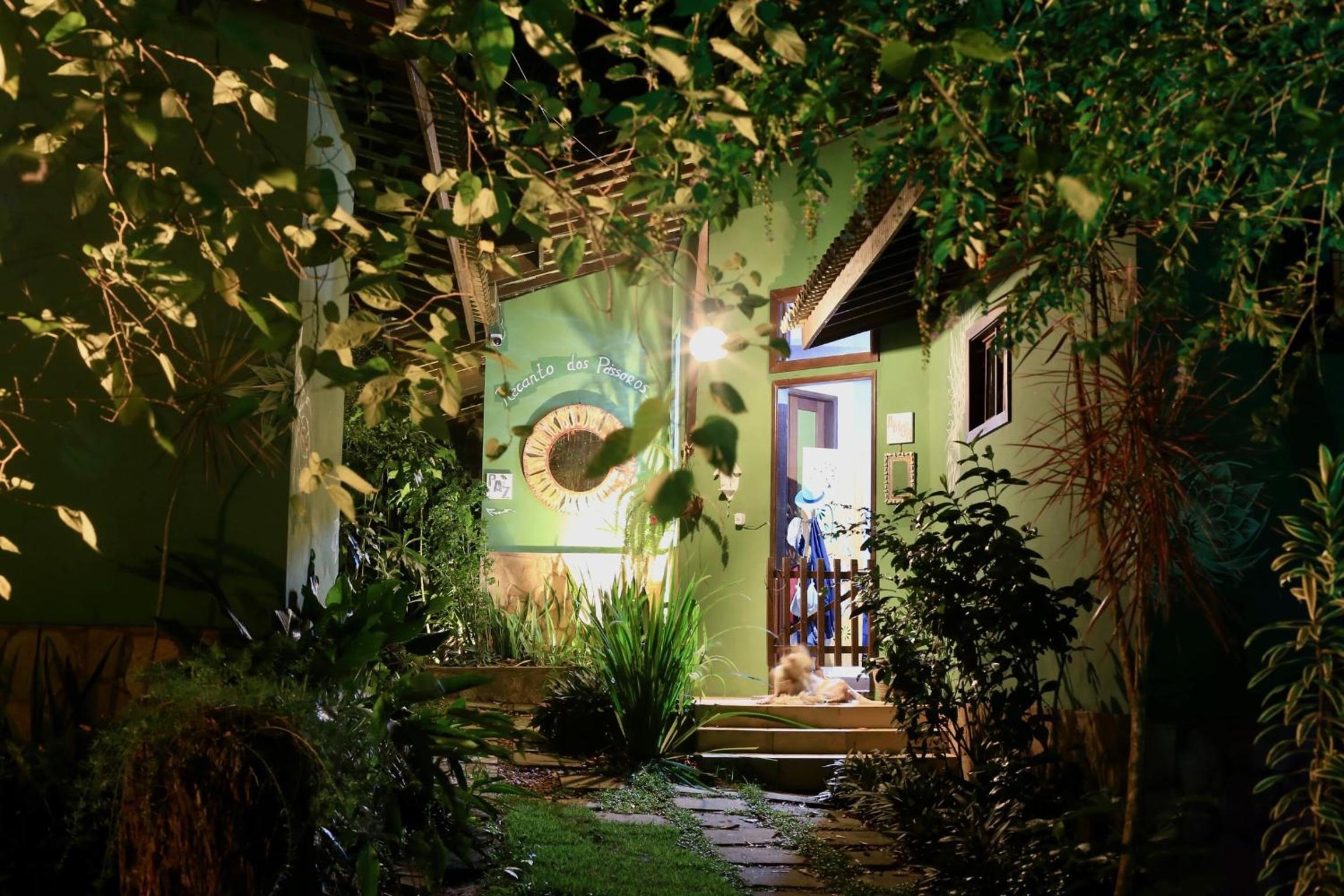 Recanto dos Pássaros Zen Apartamentos em meio de Natureza