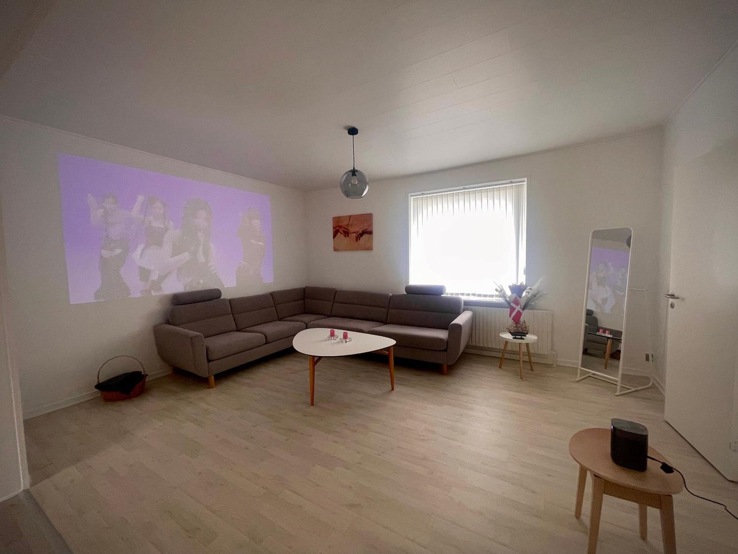 Charming home in the heart of Hou view 5