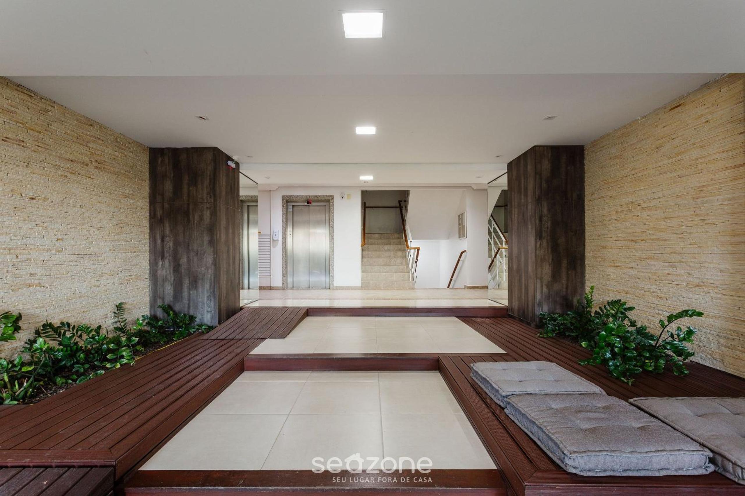 Apartamento c/ churrasqueira 400m da Praia REN002