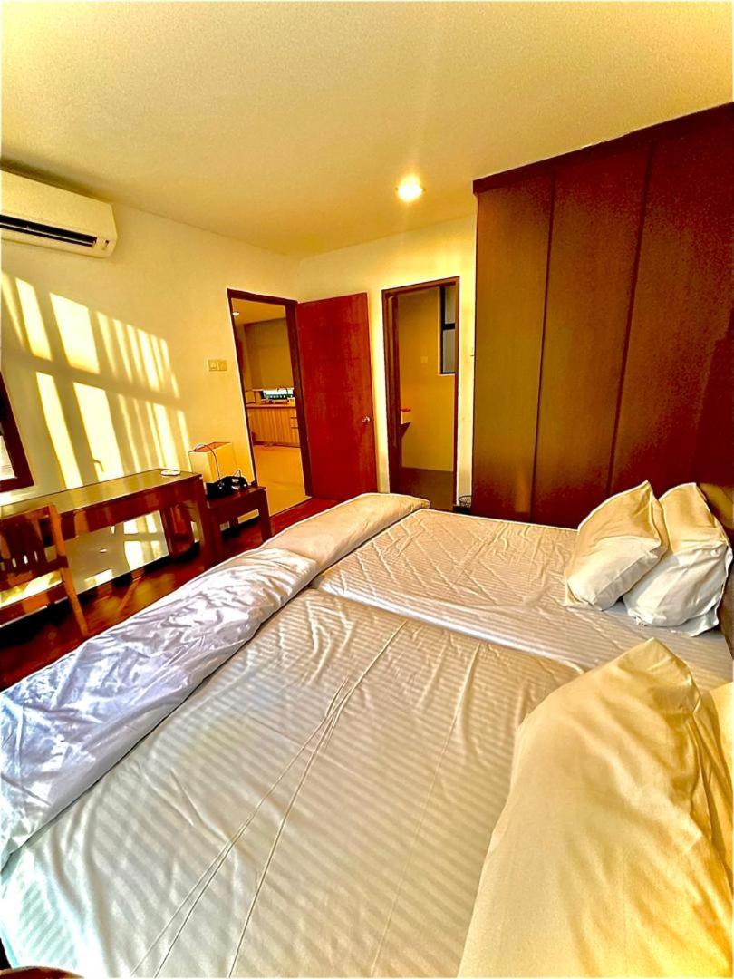 Samsuria Beach Apartment Resort