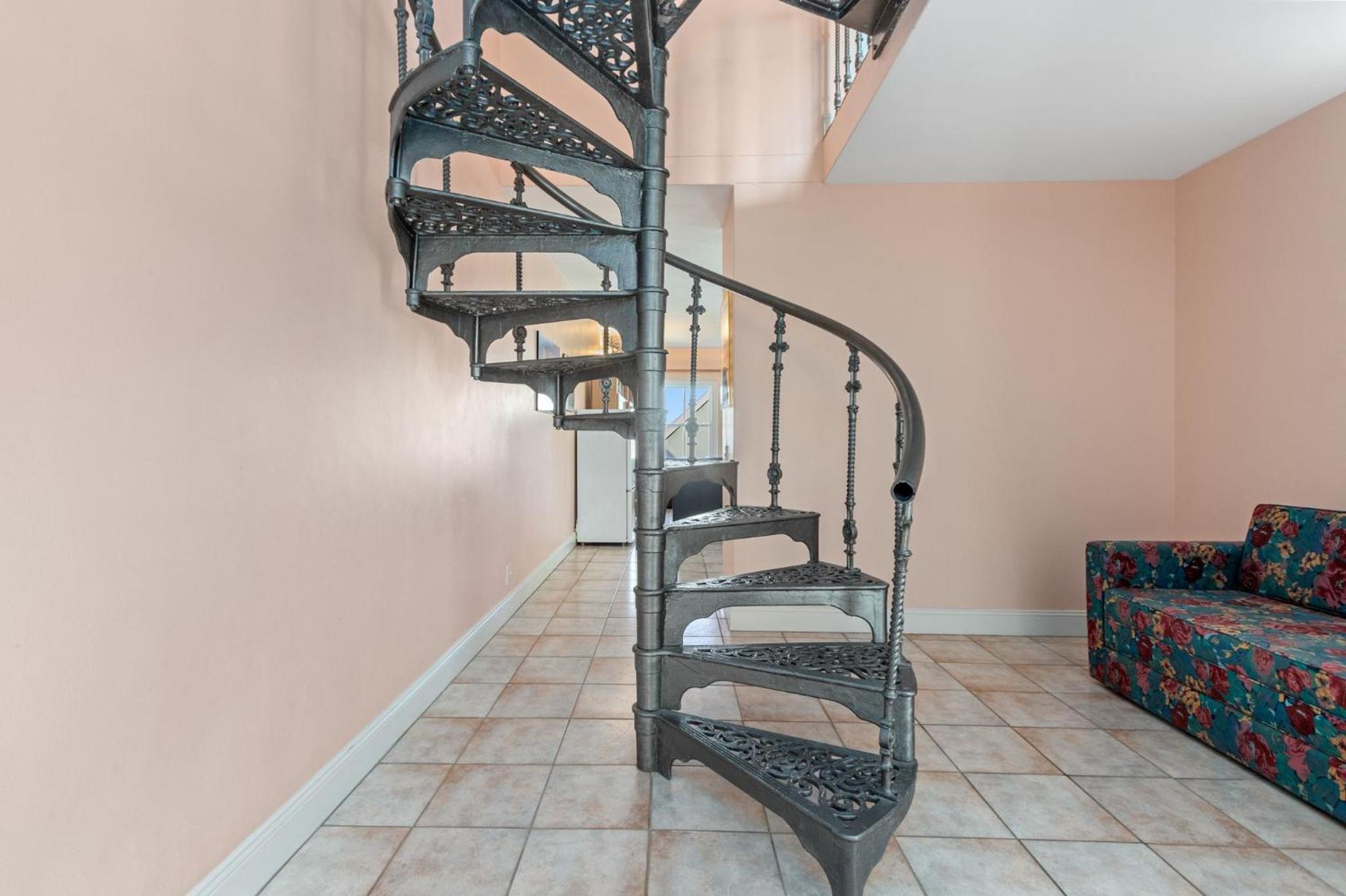 Summerville 20 by Host Agents view 5