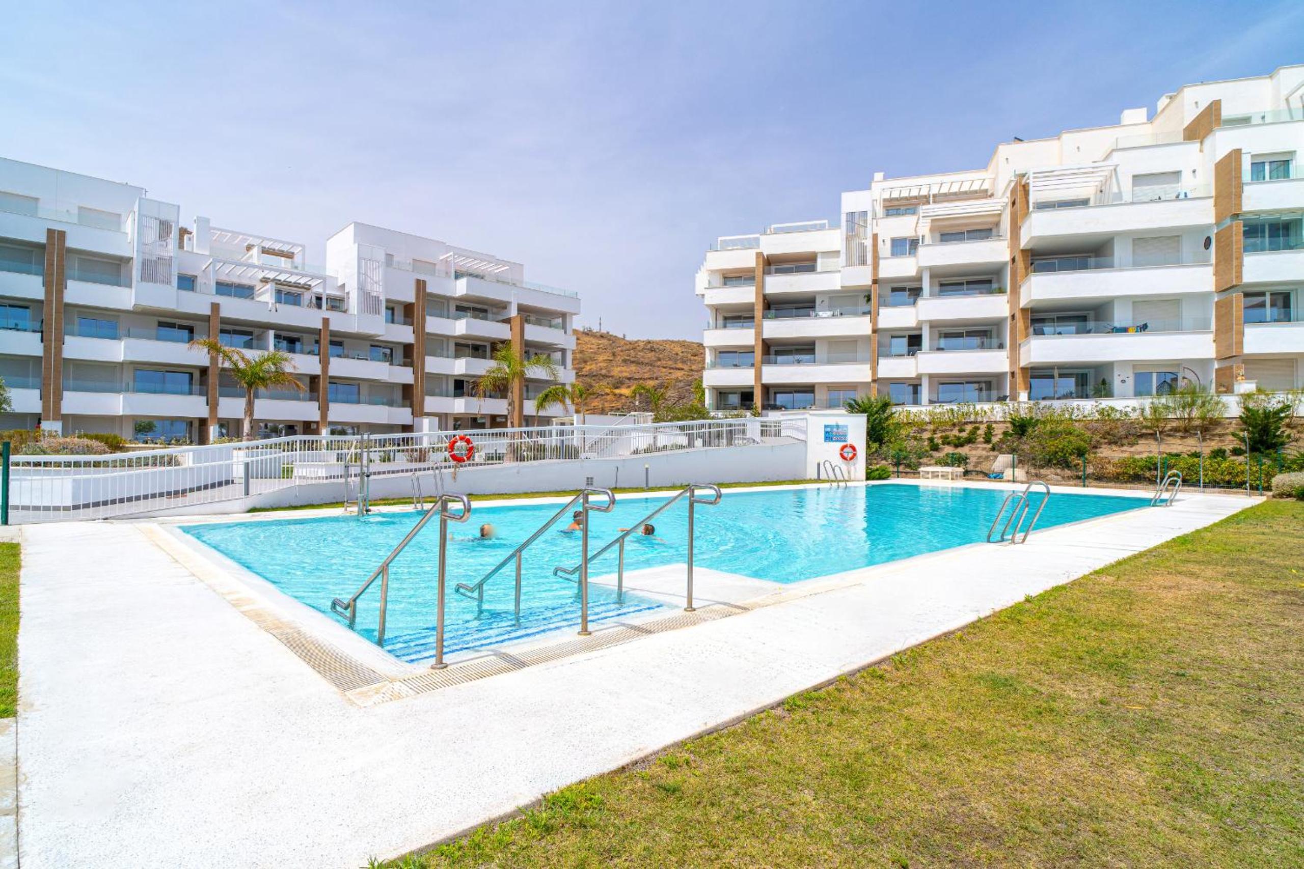 Luxury Living Isea 3114 by Casasol view 3