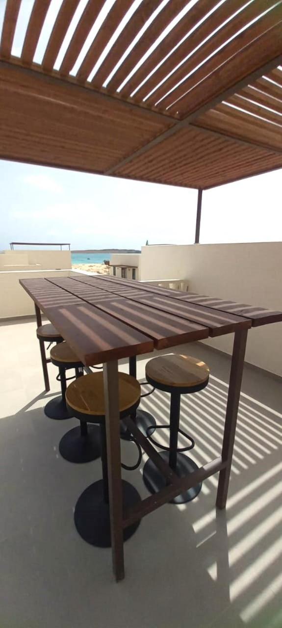 Vila Cristina Alojamento, Praia Estoril, Boa Vista