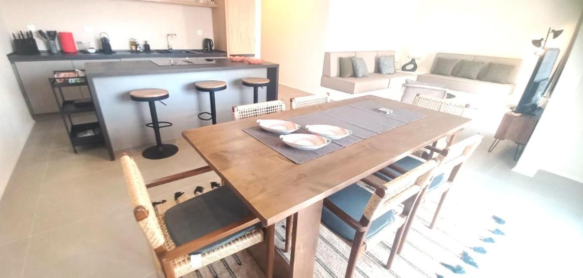 Vila Cristina Alojamento, Praia Estoril, Boa Vista