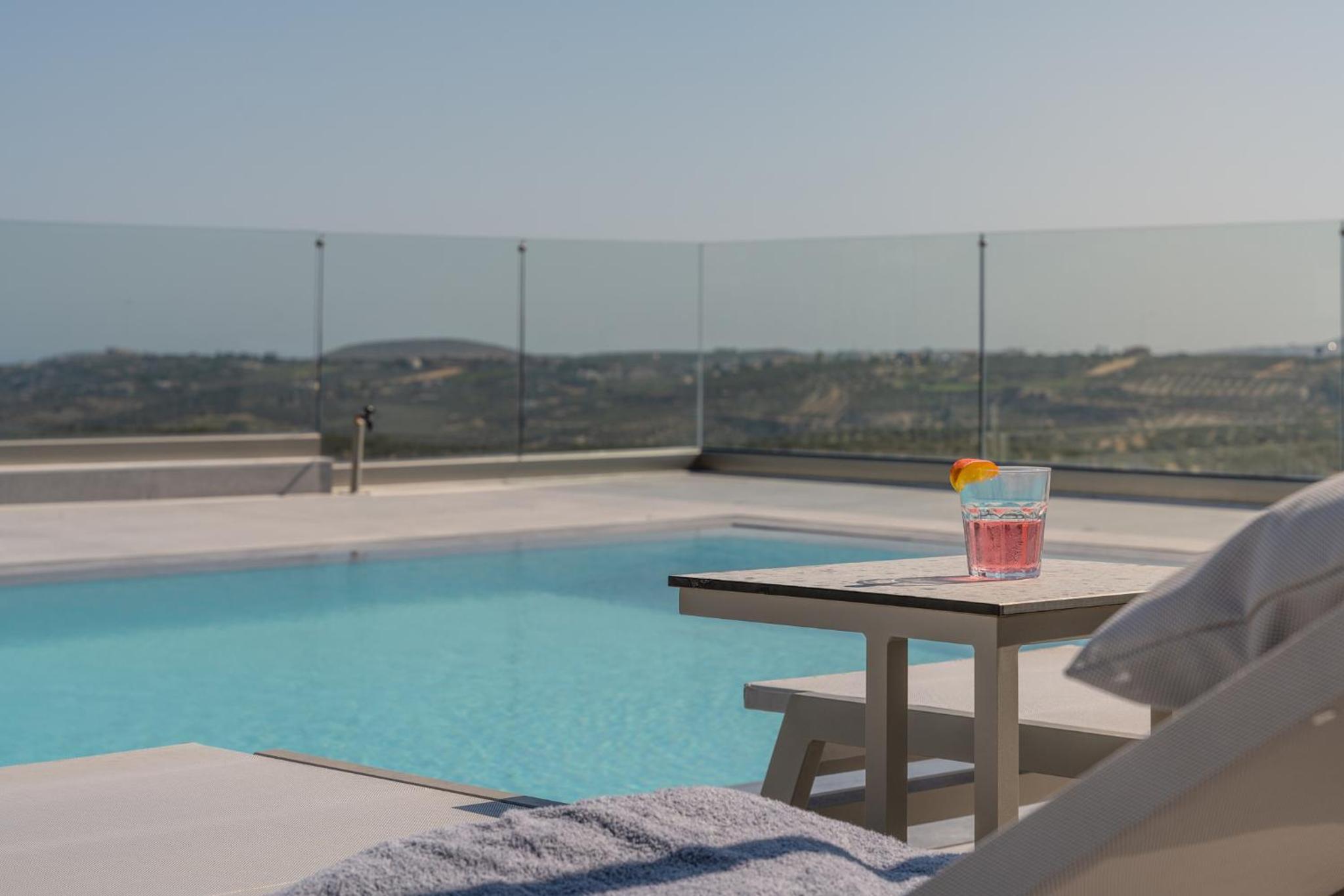 Phyllion Boutique Villas