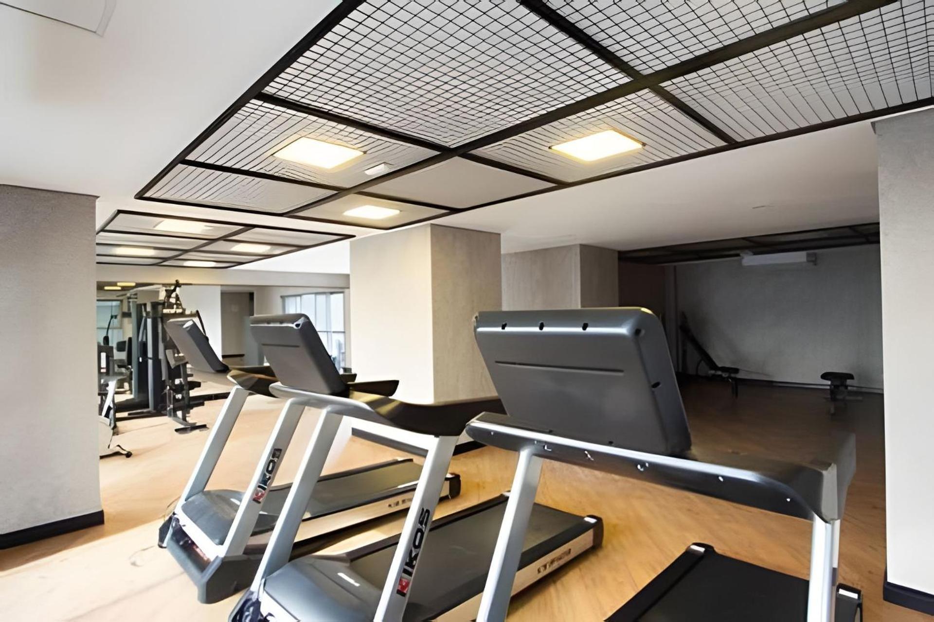 Vista Alta/Academia/Insper e Hosp.São Luiz 650mts